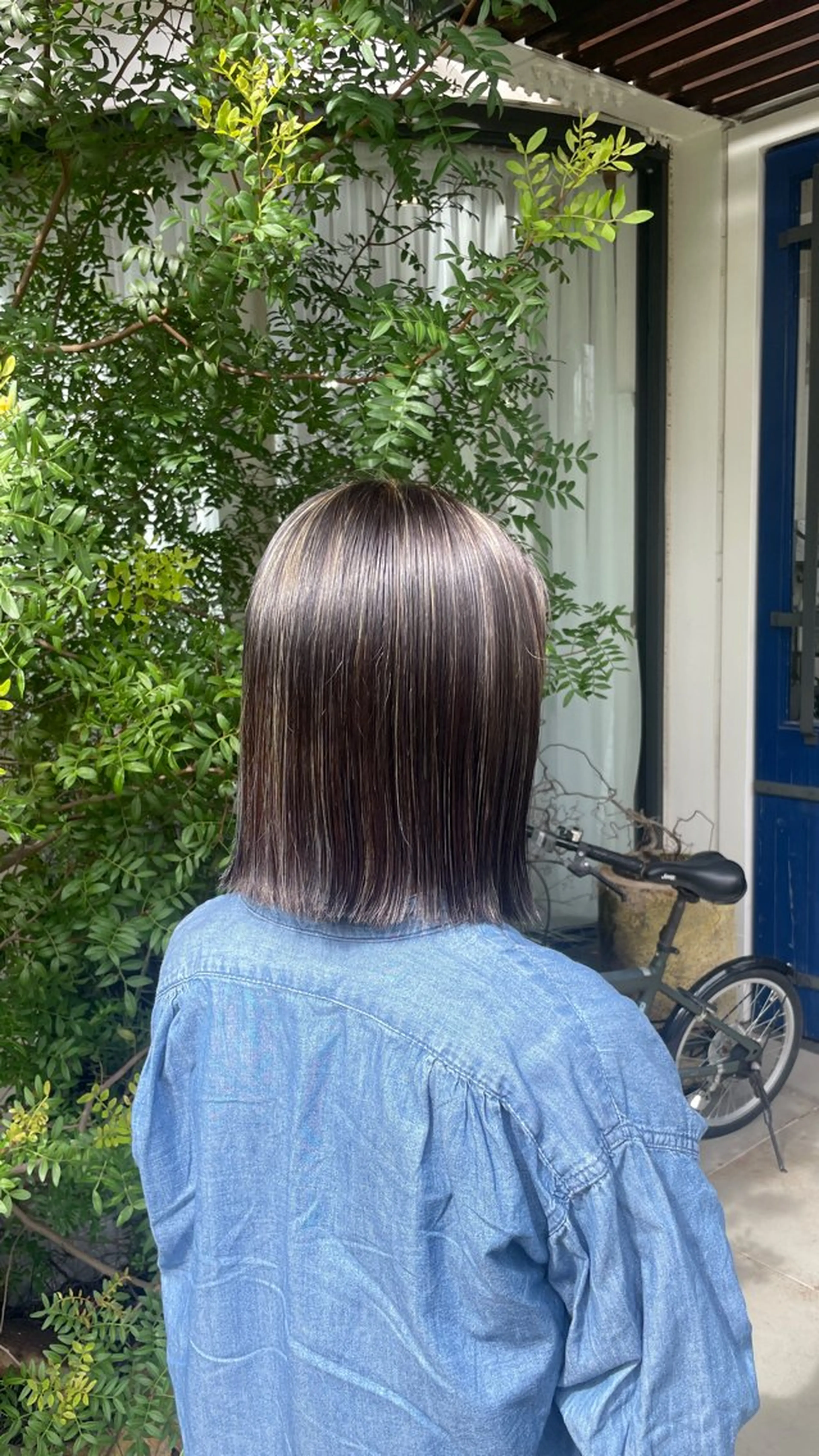 セミロング カラー 抜きっぱなしブロンド ハイライトカラー ハイライト 増田 ルナのヘアスタイル