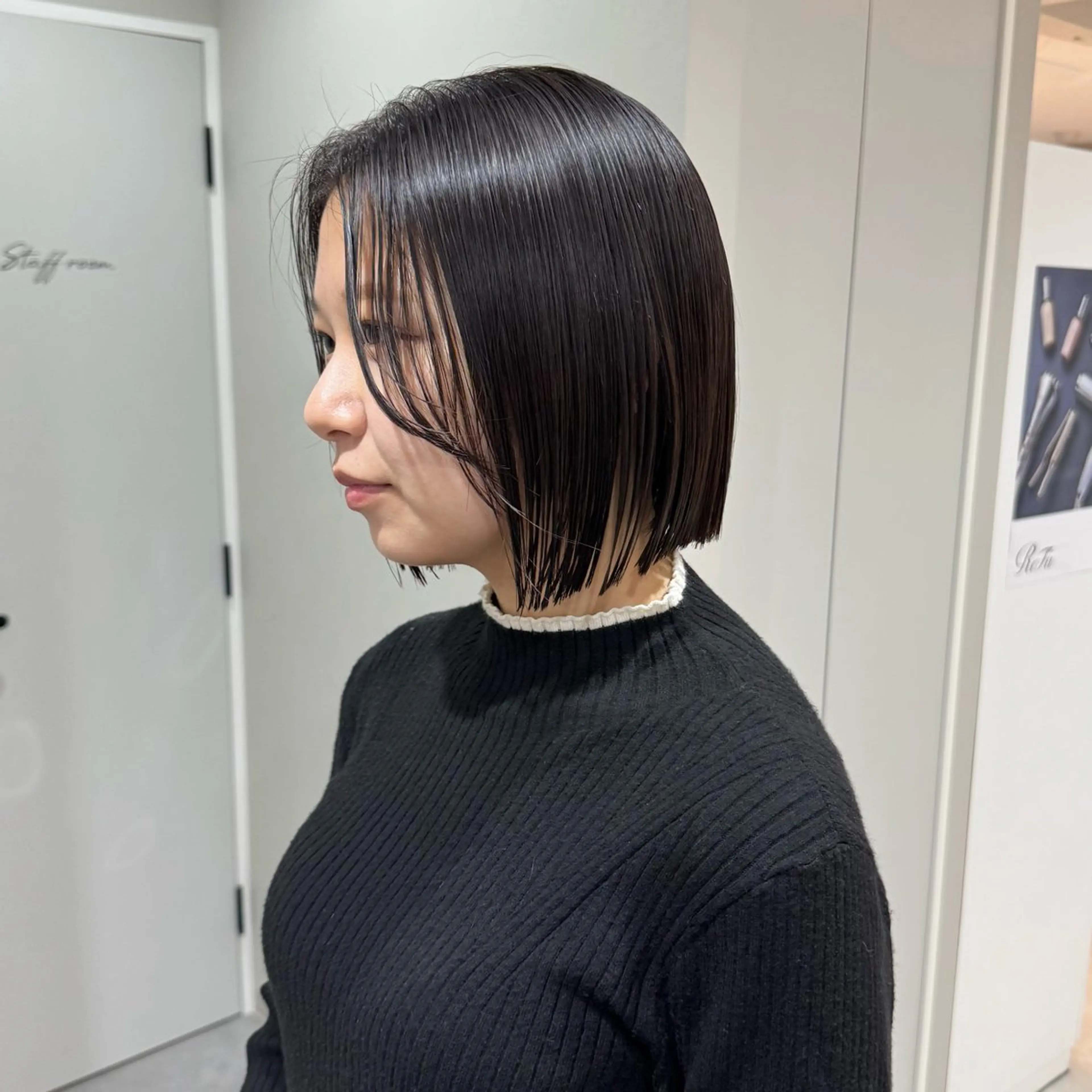 ミディアム カラー 江本真由香 透明感/艶カラー🍃のヘアスタイル