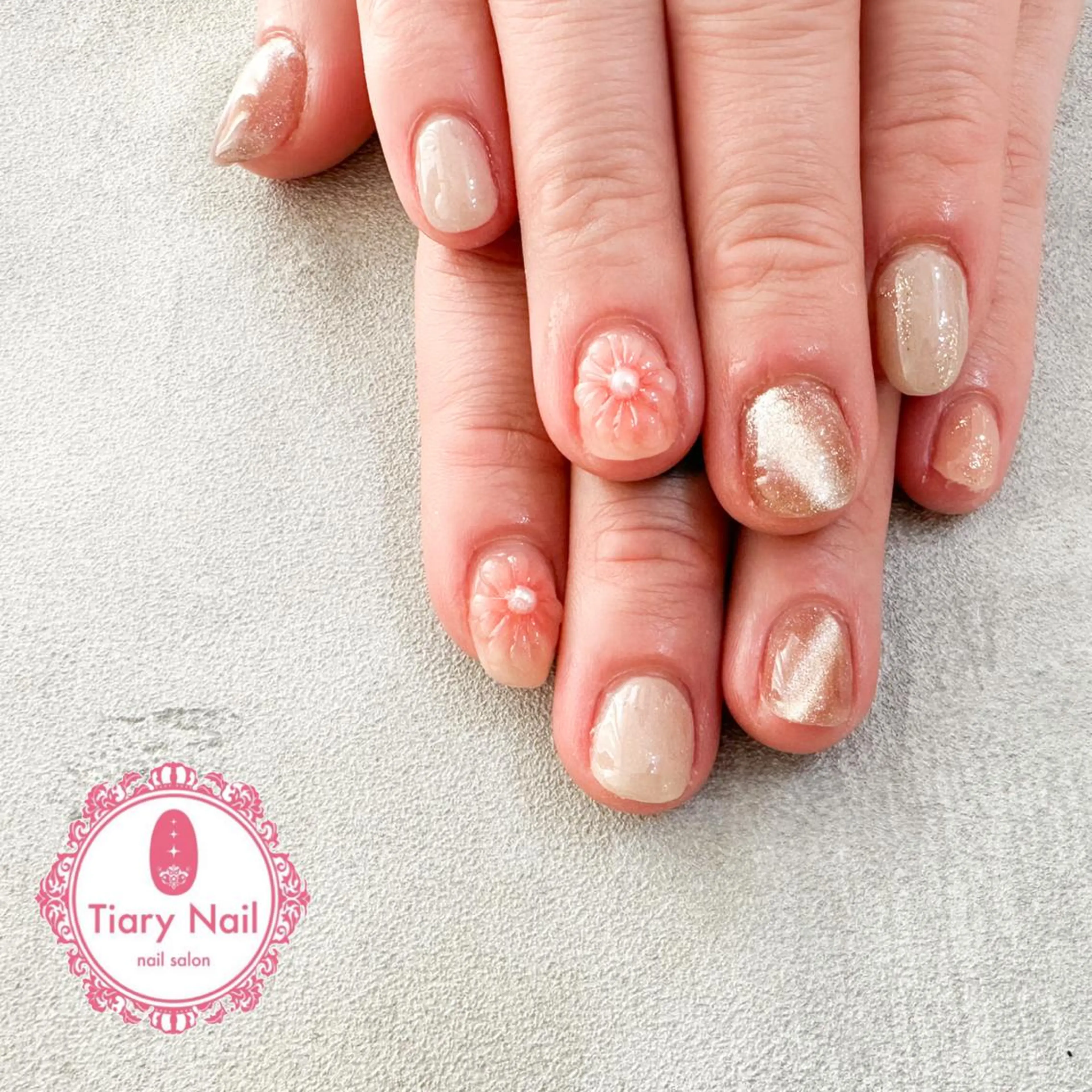 ネイル tiarynail K Kのネイルデザイン