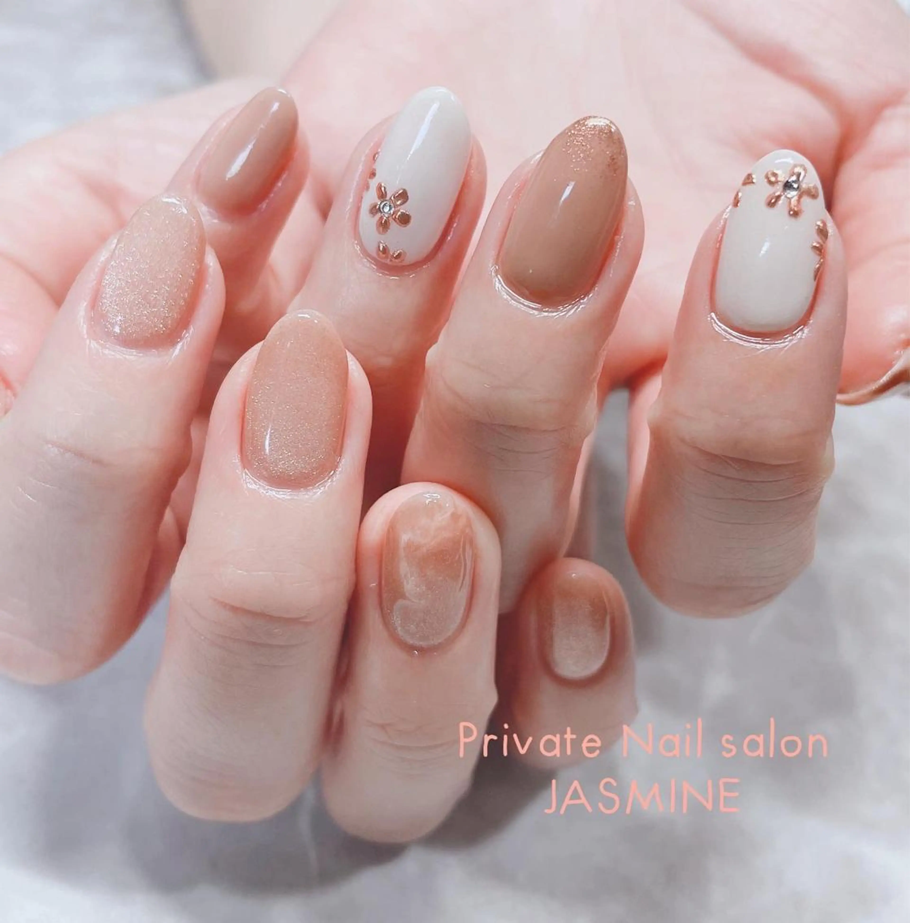 ネイル マグネットネイル ミラーネイル Nail salon JASMINEのネイルデザイン