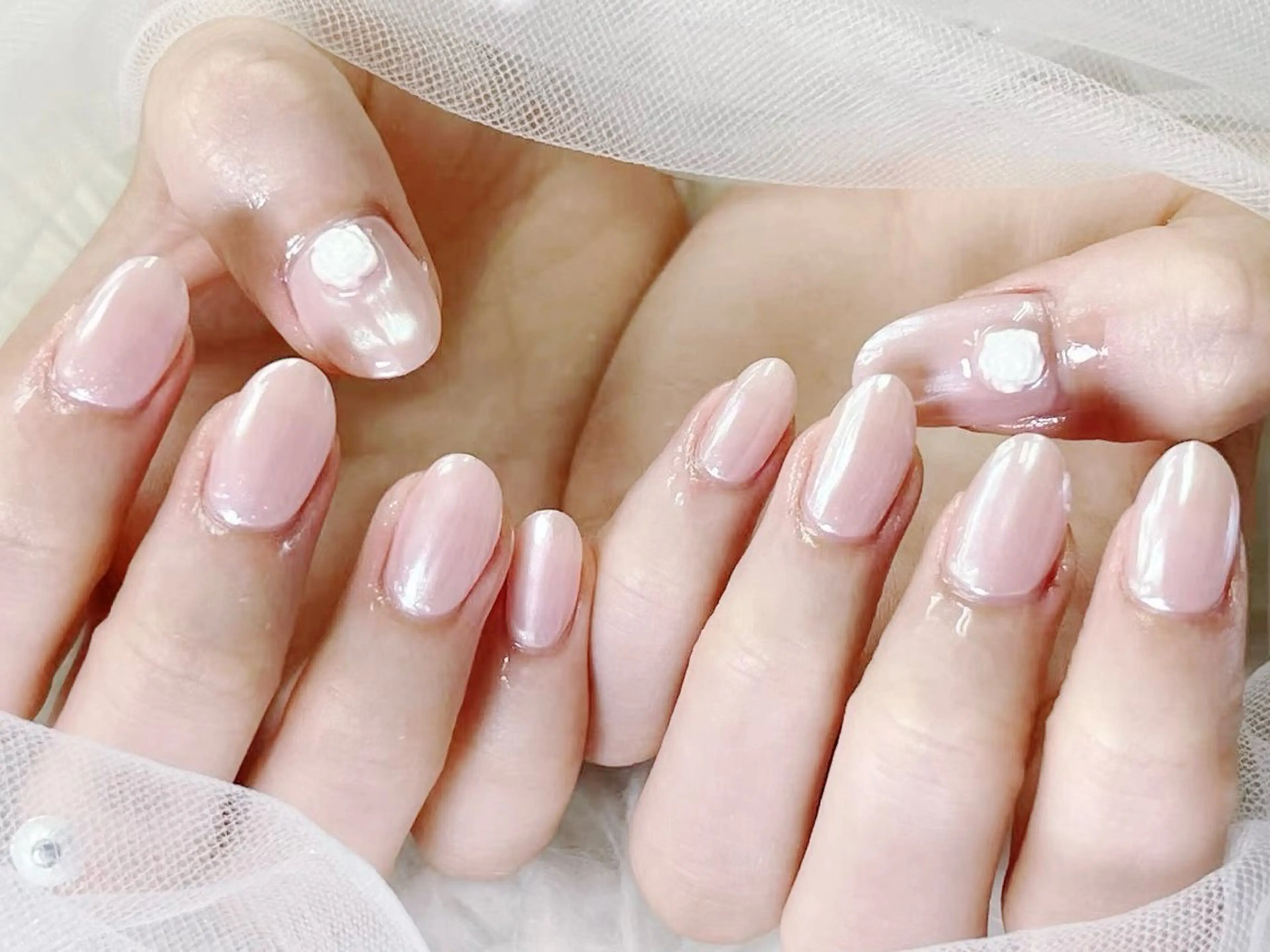 メンズ ネイル メンズ韓国風 アートネイル フレンチネイル ジェルネイル キラキラネイル ハンドネイル Bloom スカルプ専門店のネイルデザイン