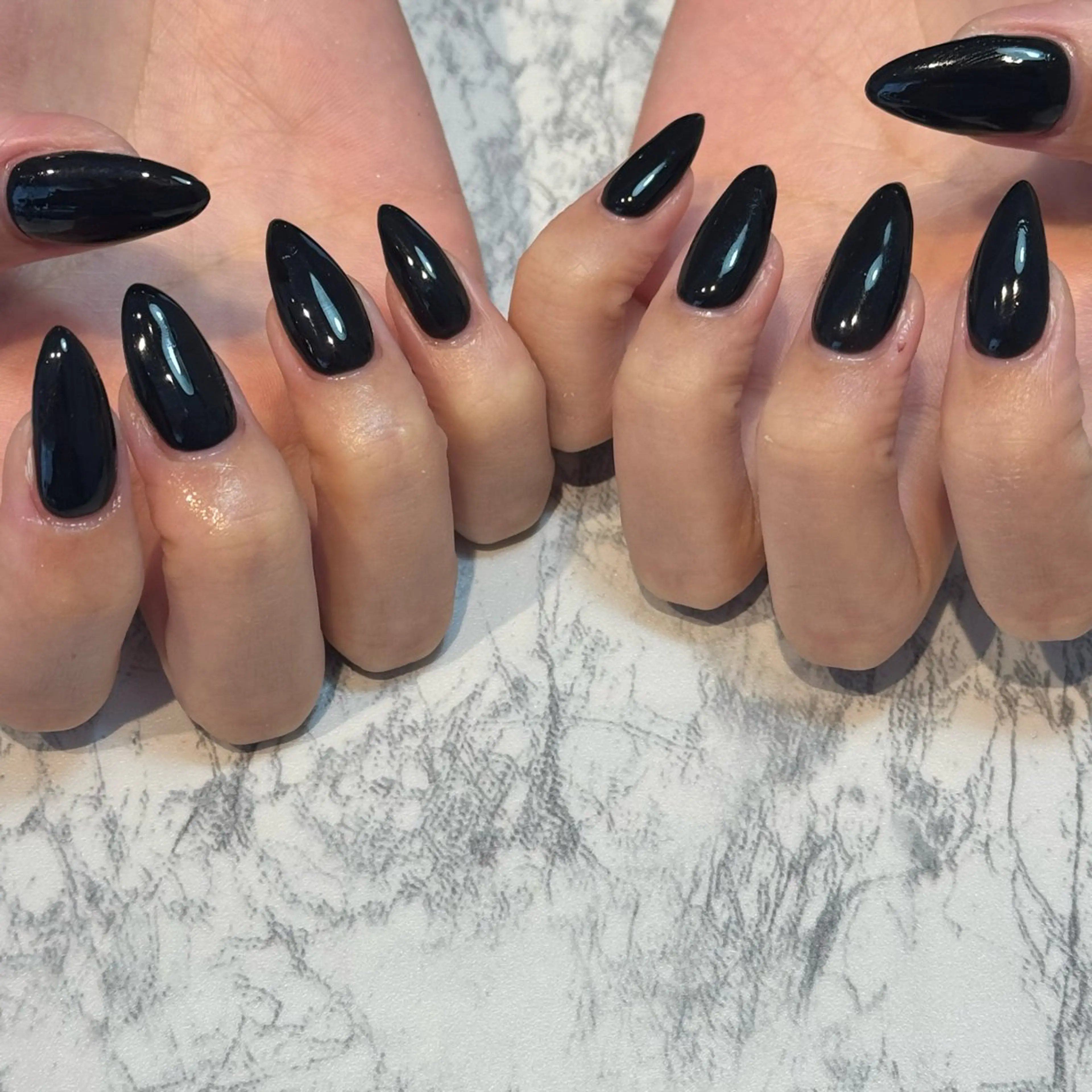 ネイル ハンドネイル brodia nails m_riのネイルデザイン