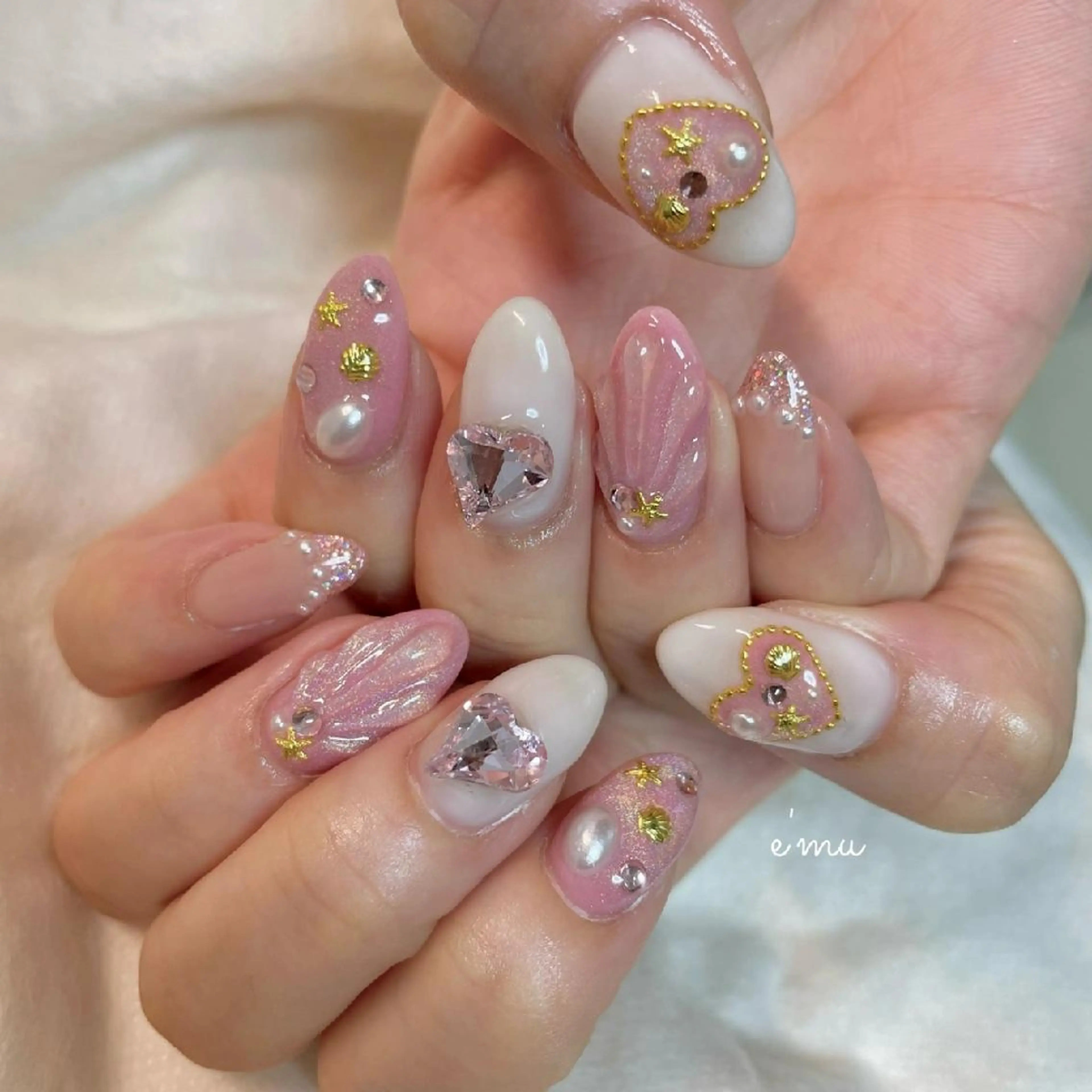 ネイル ピンク 夏ネイル nail salon e'mu💐のネイルデザイン