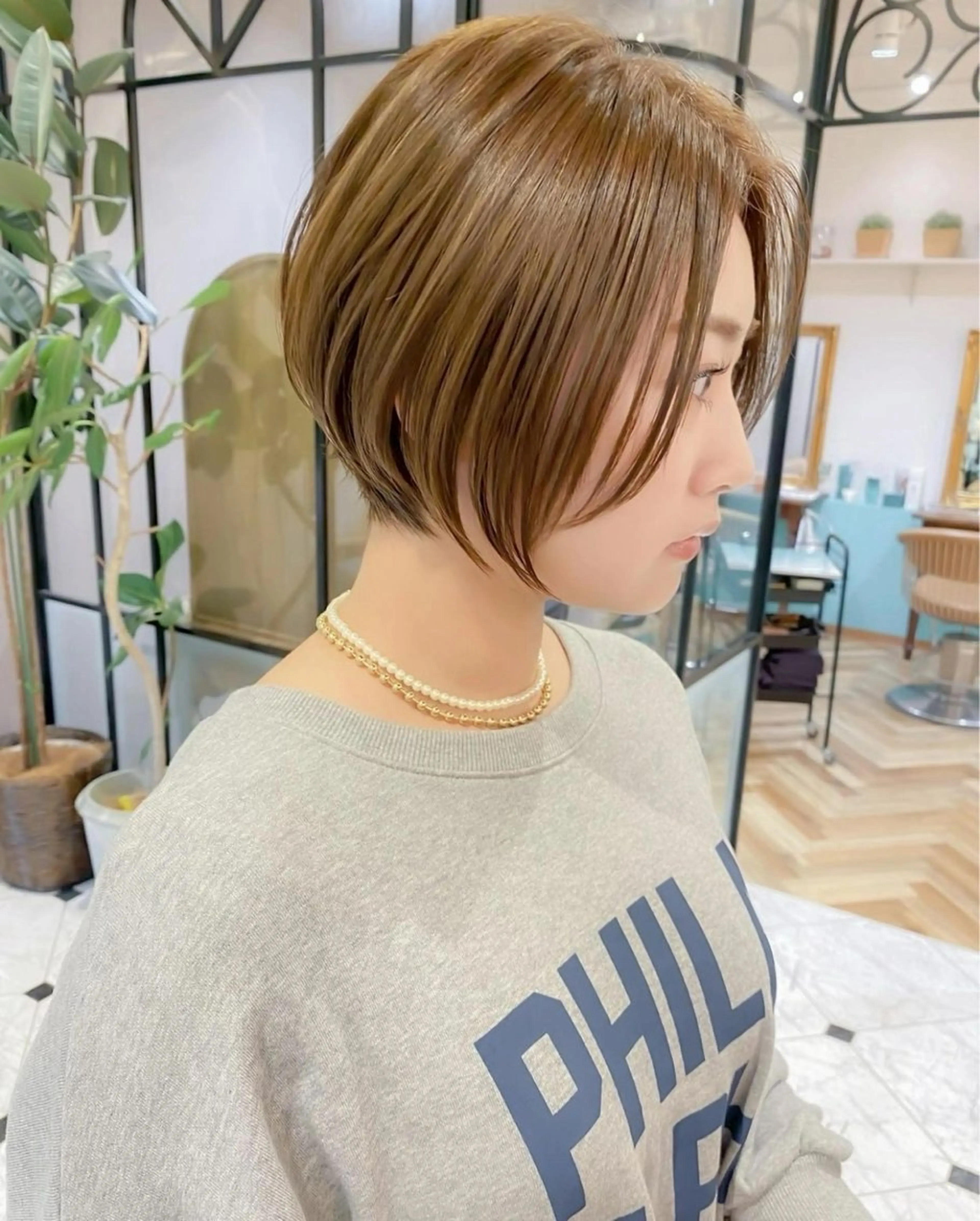 ショート ショートボブ ボブ ハイライト ショートヘア カット ヘアカラー 宍戸 崇人のヘアスタイル