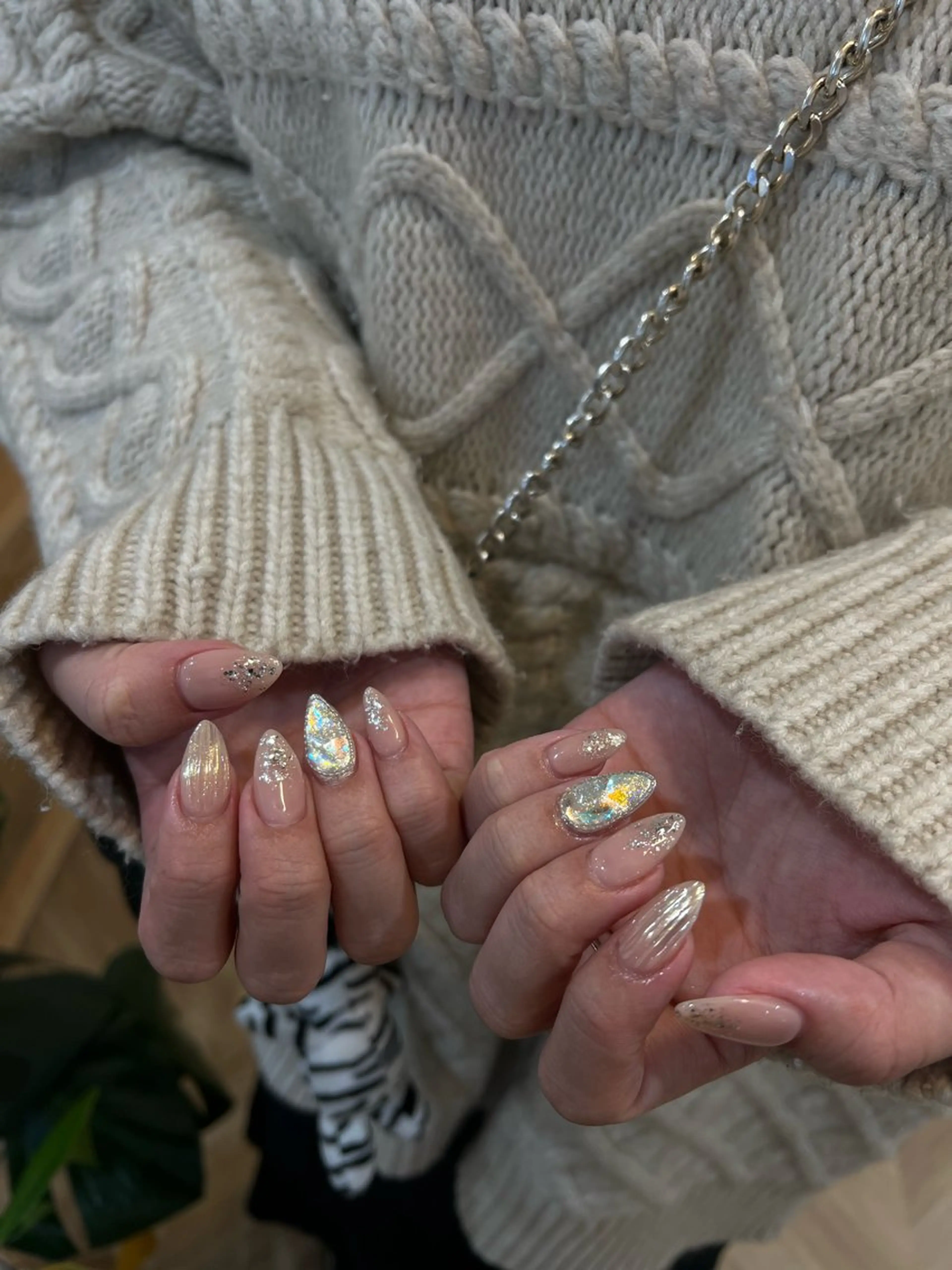 ネイル ハンドネイル フットネイル ハンドケア Nes.Nail所属・Miyagi Asamiのネイルデザイン