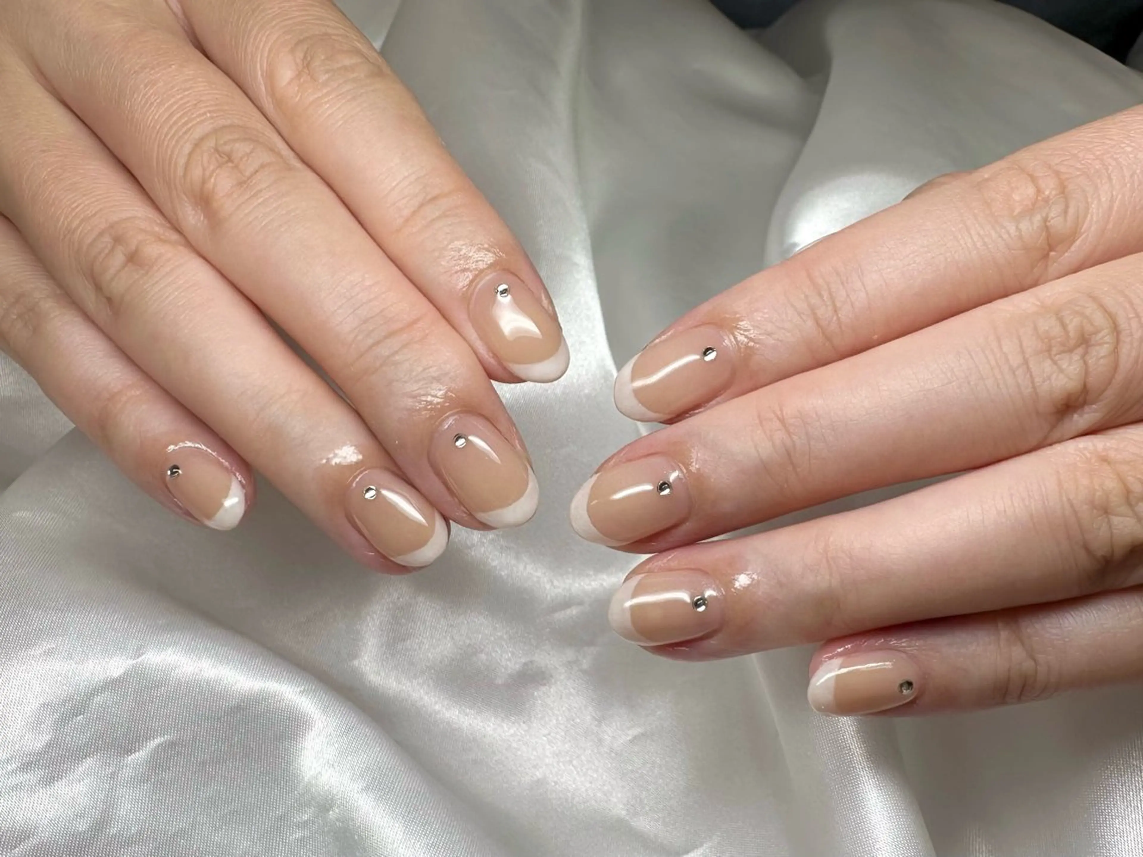 ネイル フレンチネイル ハンドネイル nu NANAのネイルデザイン