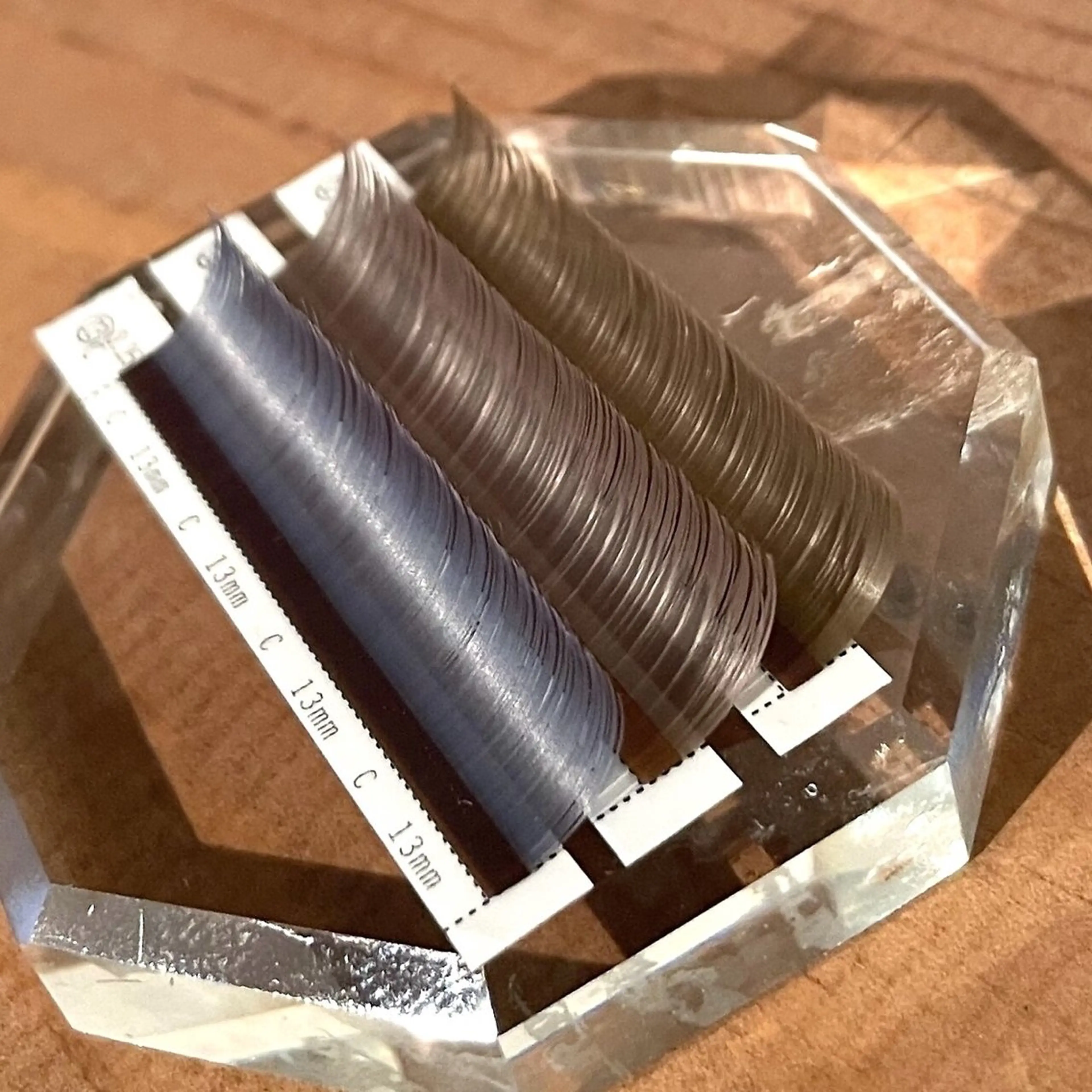 【カラーエクステ】色選び放題80本~《コーティング付》¥4,900~ 20本追加ごとに+500円頂いております🪐の写真