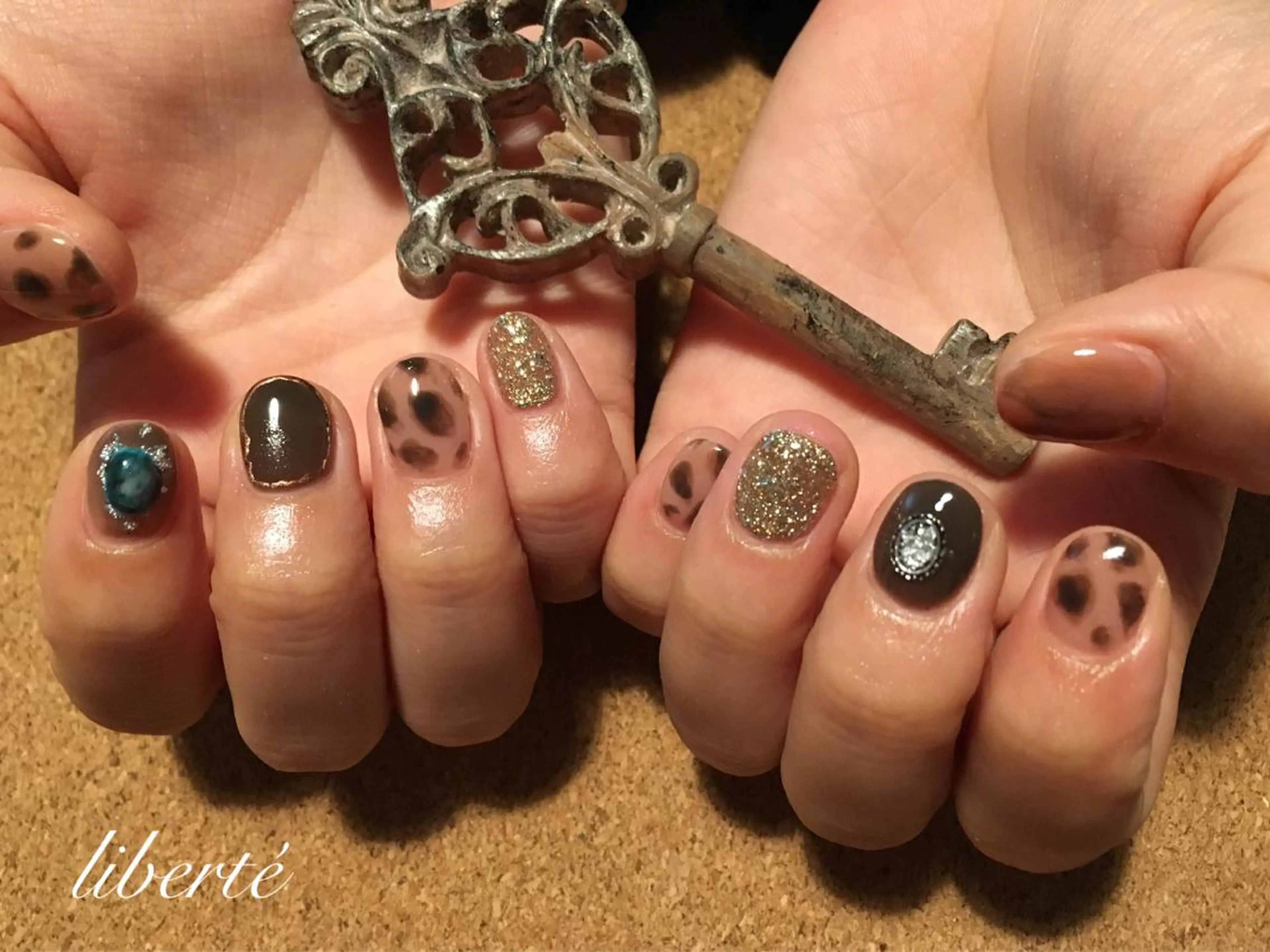 ネイル liberté (リベルテ)のネイルデザイン