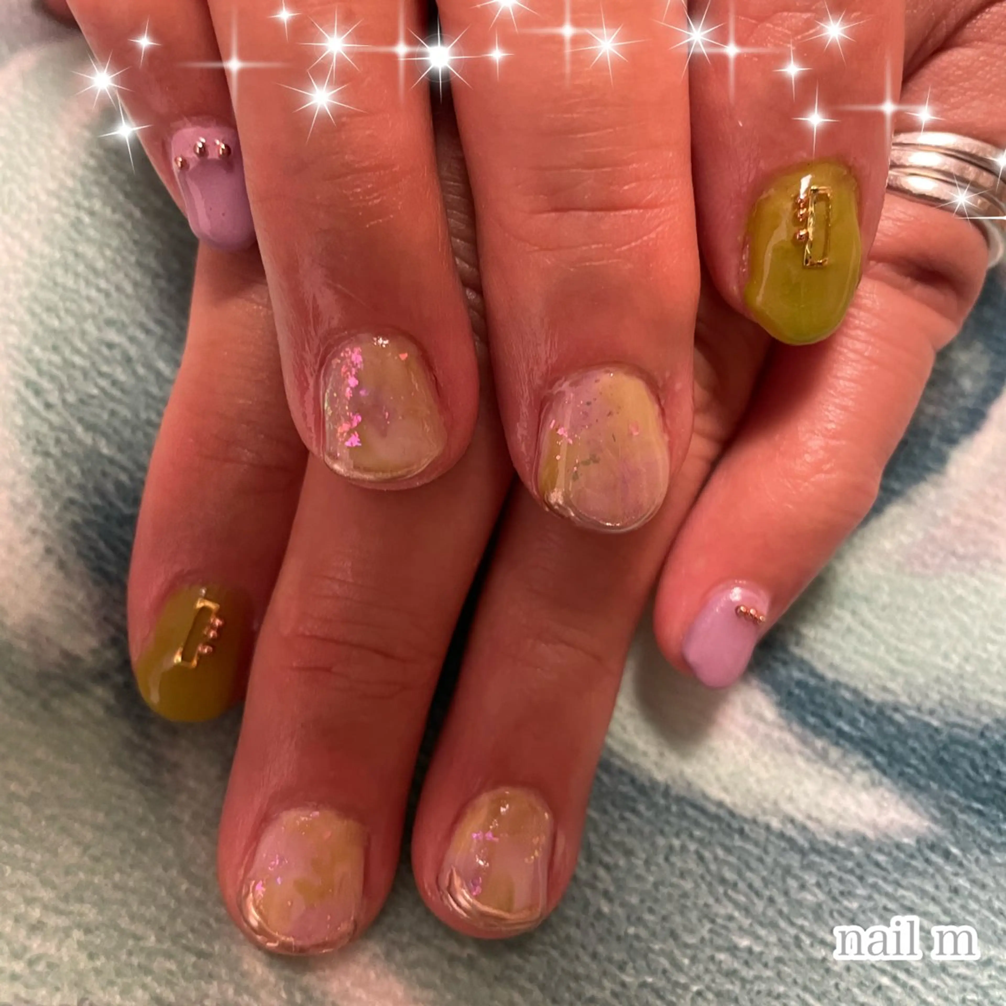 ネイル ミラーネイル ニュアンスネイル 春ネイル NAIL★M 真紀のネイルデザイン