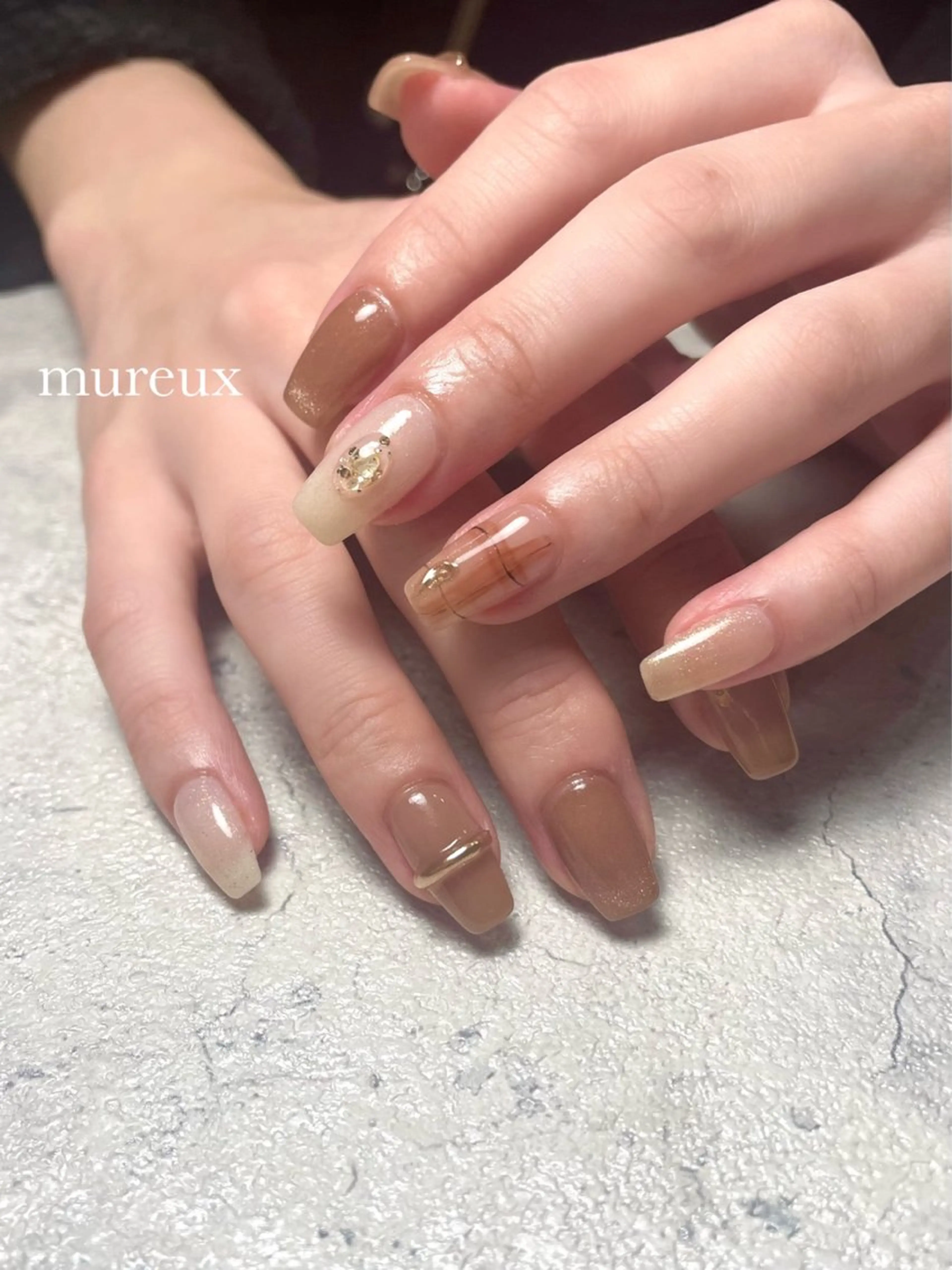 ネイル ハンドネイル mureux ∵ayakaのネイルデザイン