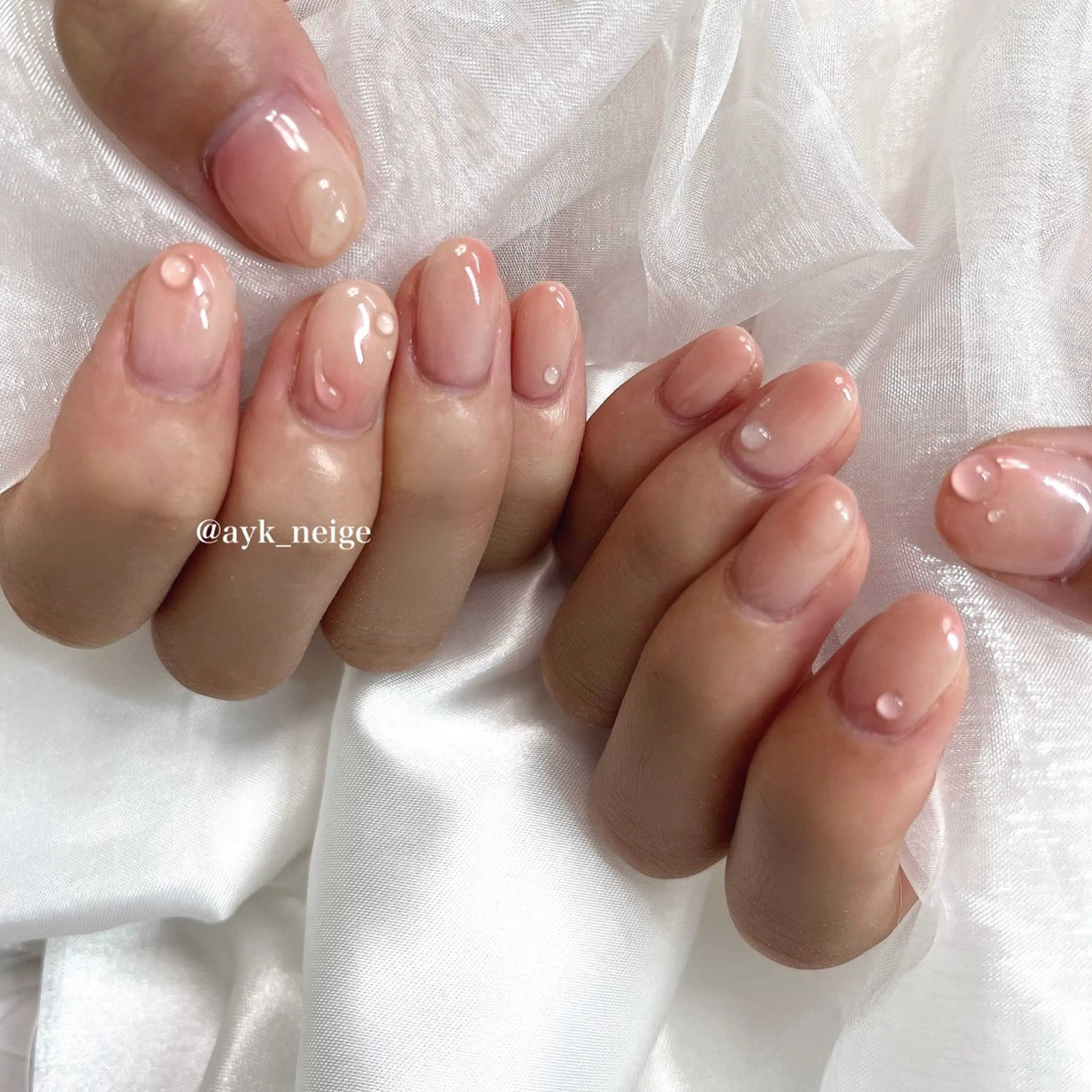 ネイル フットネイル フレンチネイル キラキラネイル 韓国ネイル マグネットネイル n'eige nail所属・大谷 綾香のネイルデザイン