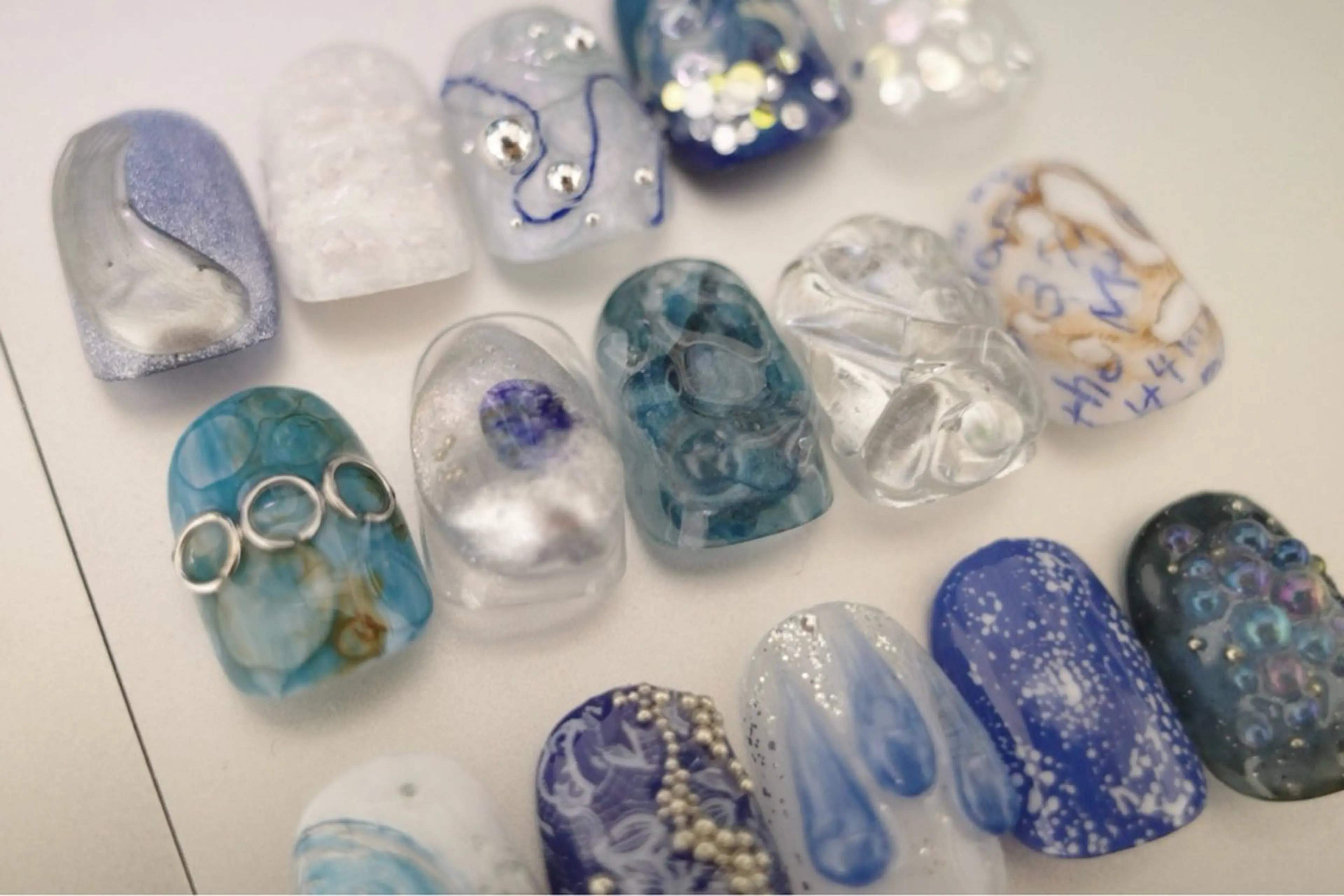 ネイル ULL conatsuのネイルデザイン