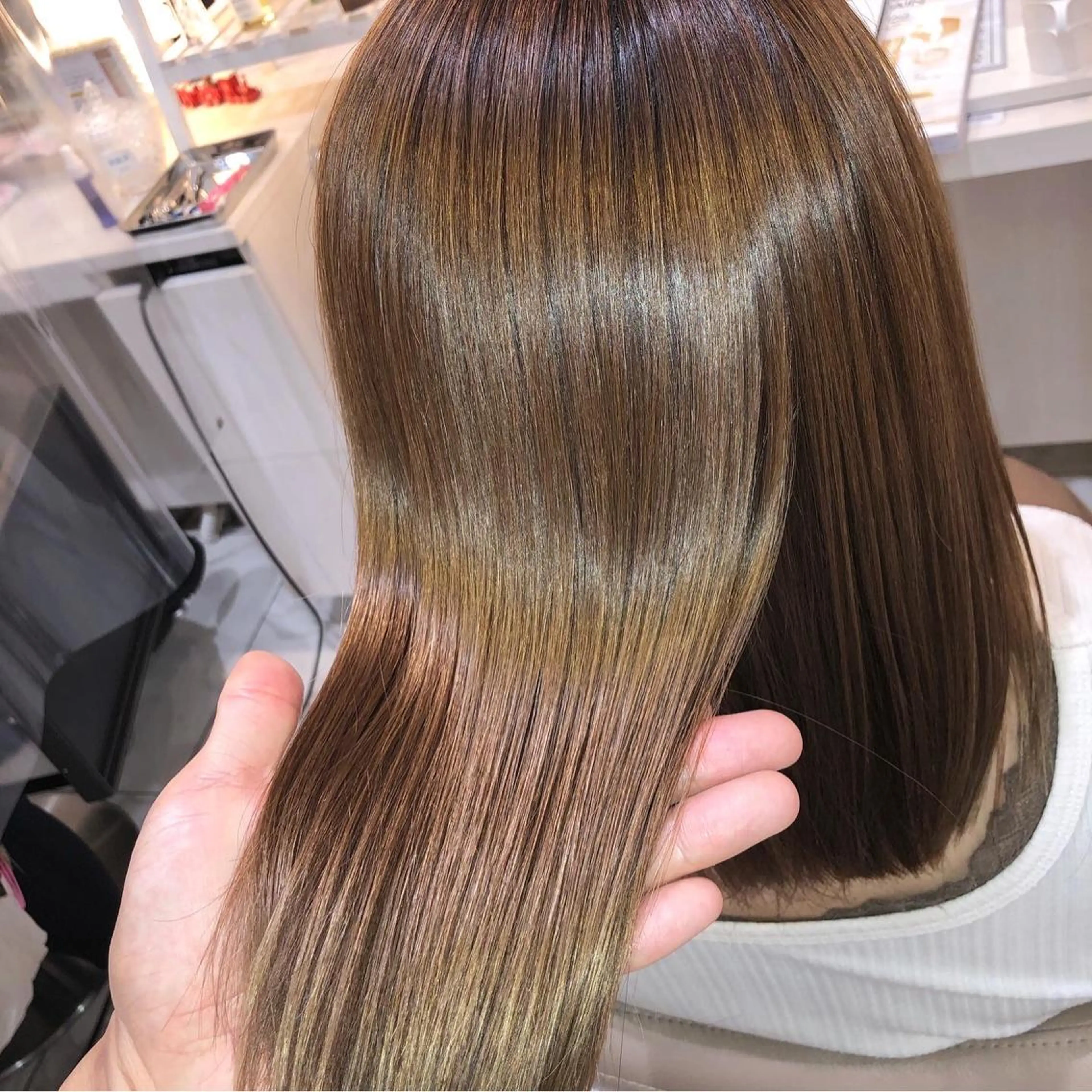 ミディアム パーマ くせ毛 縮毛矯正 安井　昴 💫ブリーチ縮毛矯正のヘアスタイル