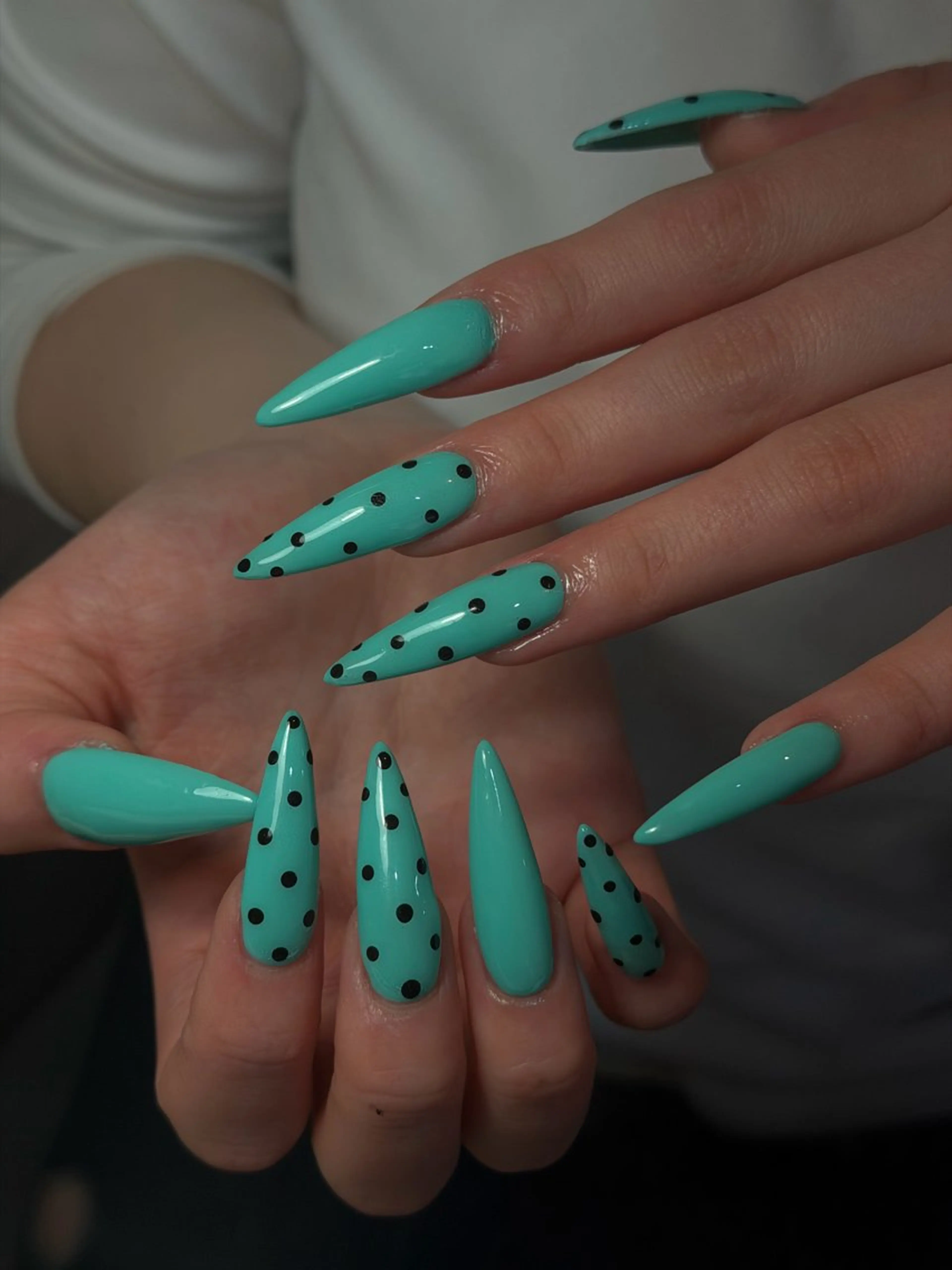 ネイル 韓国ネイル シンプルネイル ワンホンネイル ハンドネイル CoMo Nail Studio所属・CoMo Nailのネイルデザイン