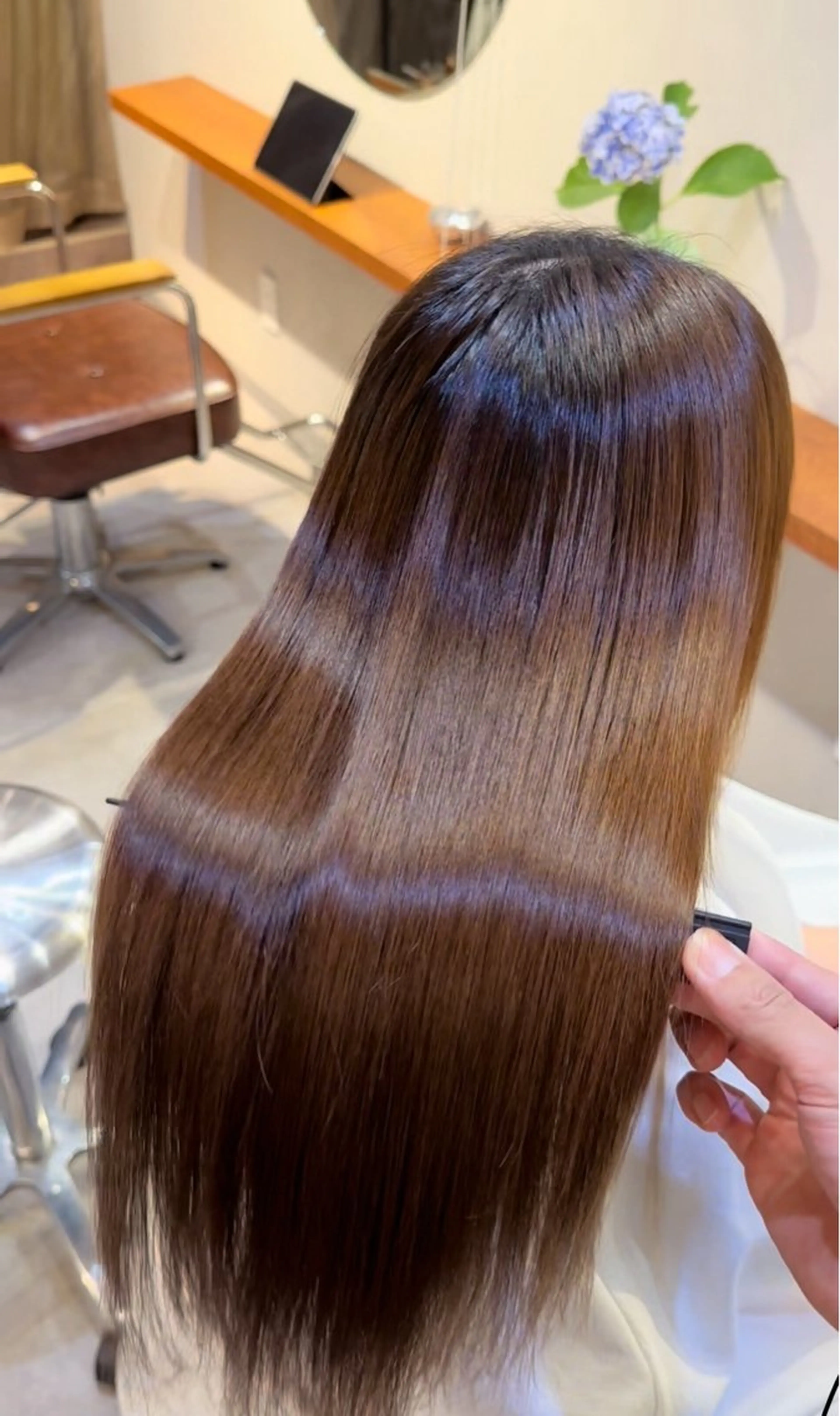 ロング 縮毛矯正 tuuli 下大利店所属・はまだ かんたのヘアスタイル