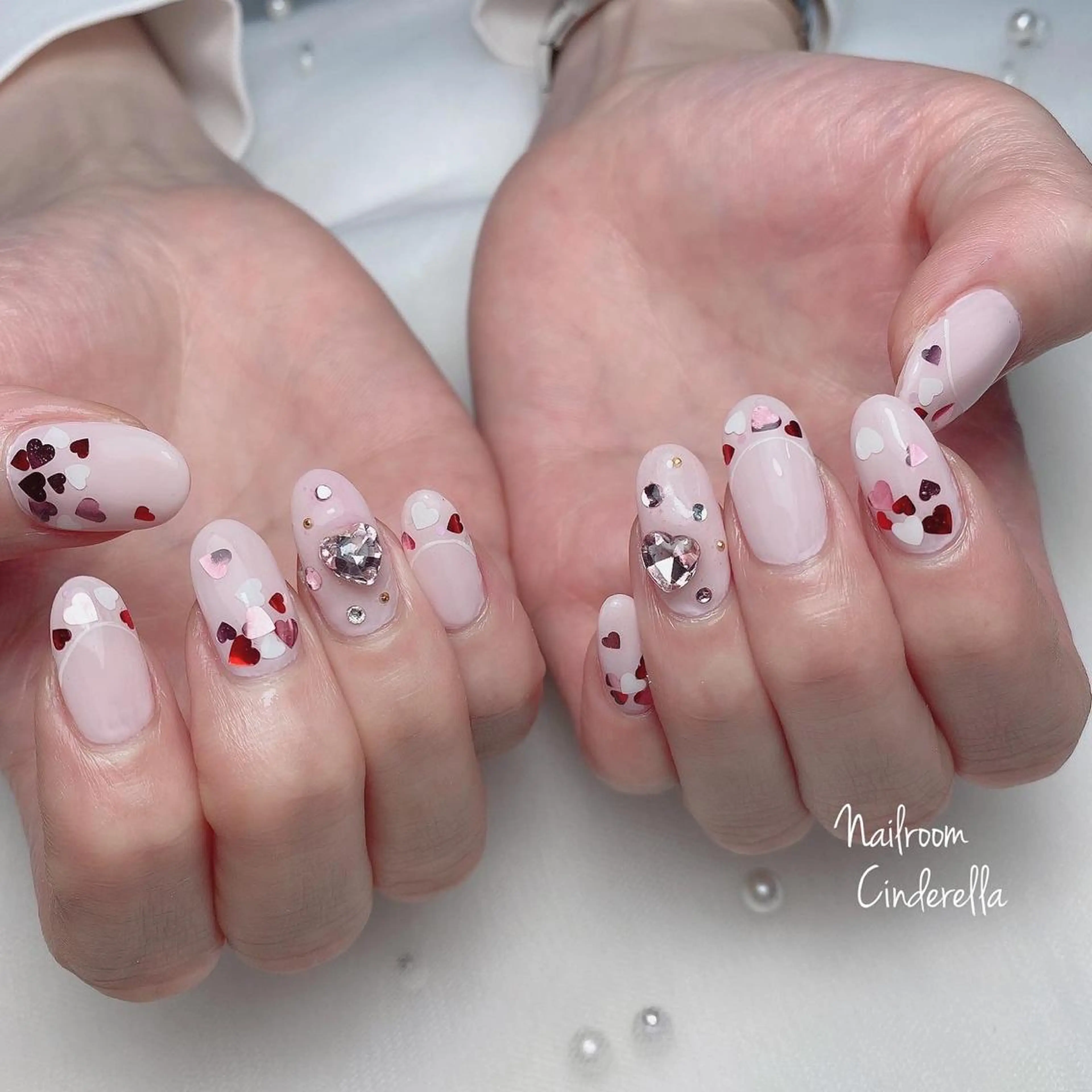 ネイル ハート Nailroom. Cinderellaのネイルデザイン