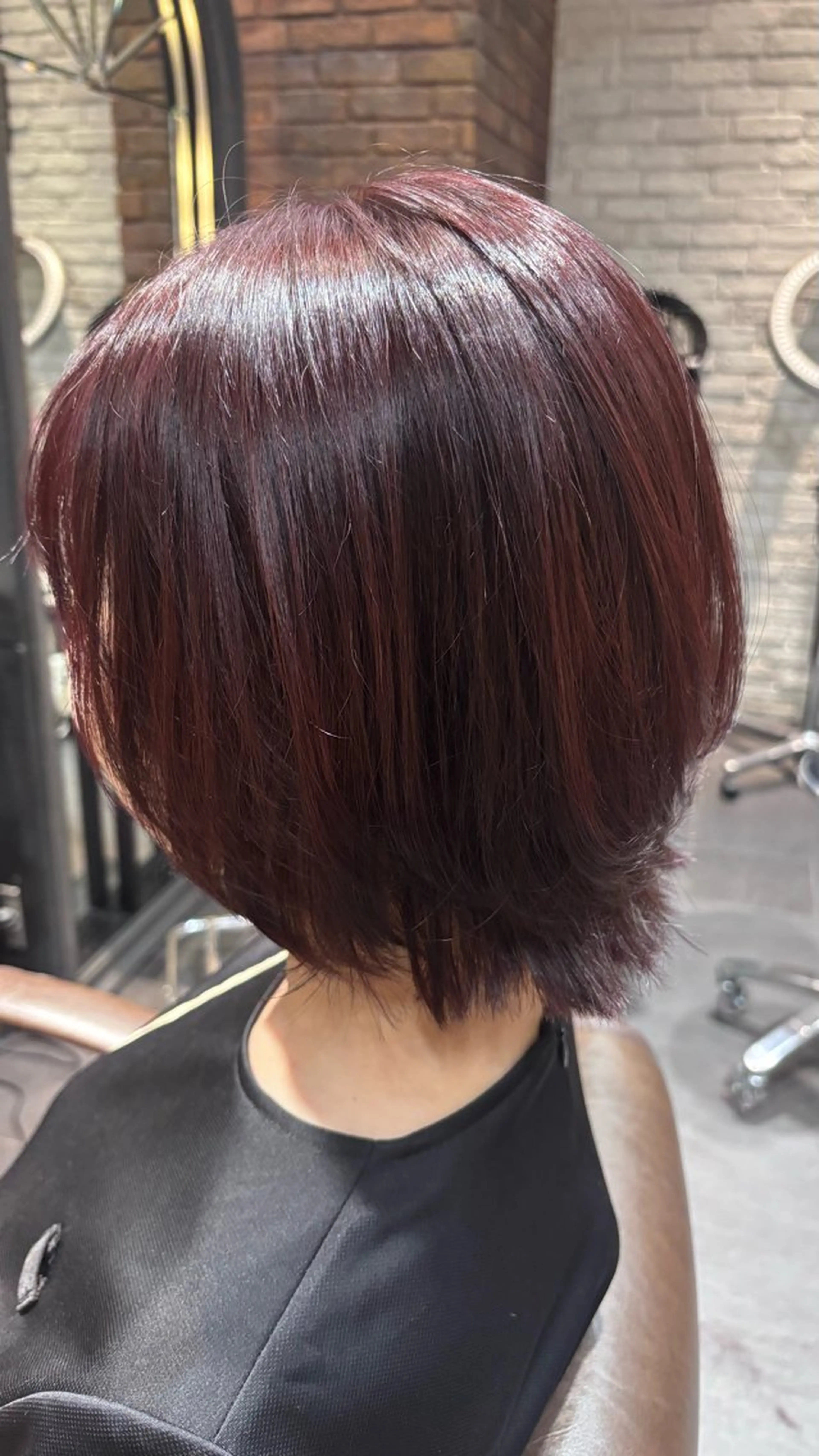 ショート ショートレイヤー レイヤーカット ショートヘア カット ヘアカラー MINX銀座所属・MINX 井上 ヨウ 艶髪カラー/レイヤーのヘアスタイル