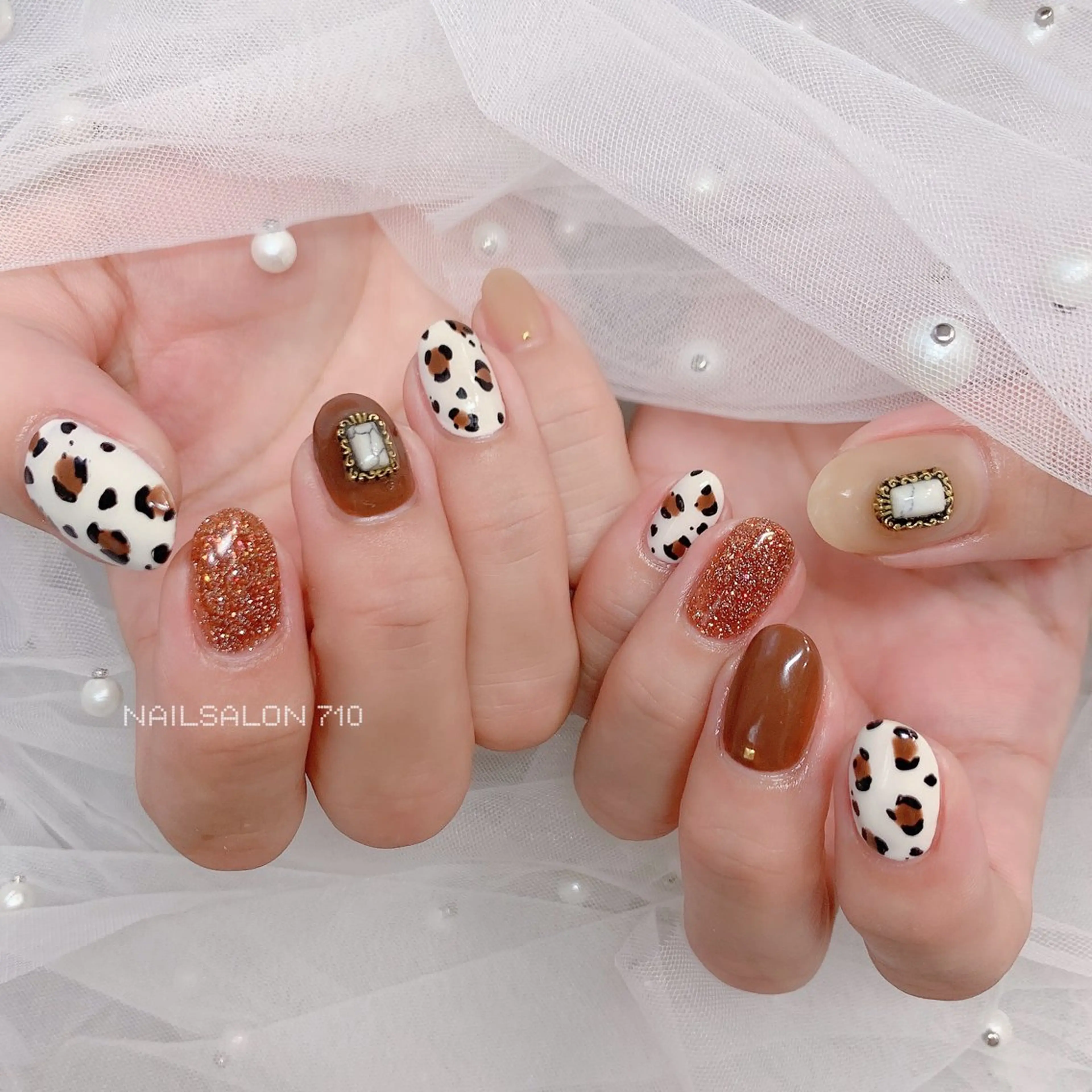 ネイル ハンドネイル フットネイル ナナイチゼロ I.Naoのネイルデザイン