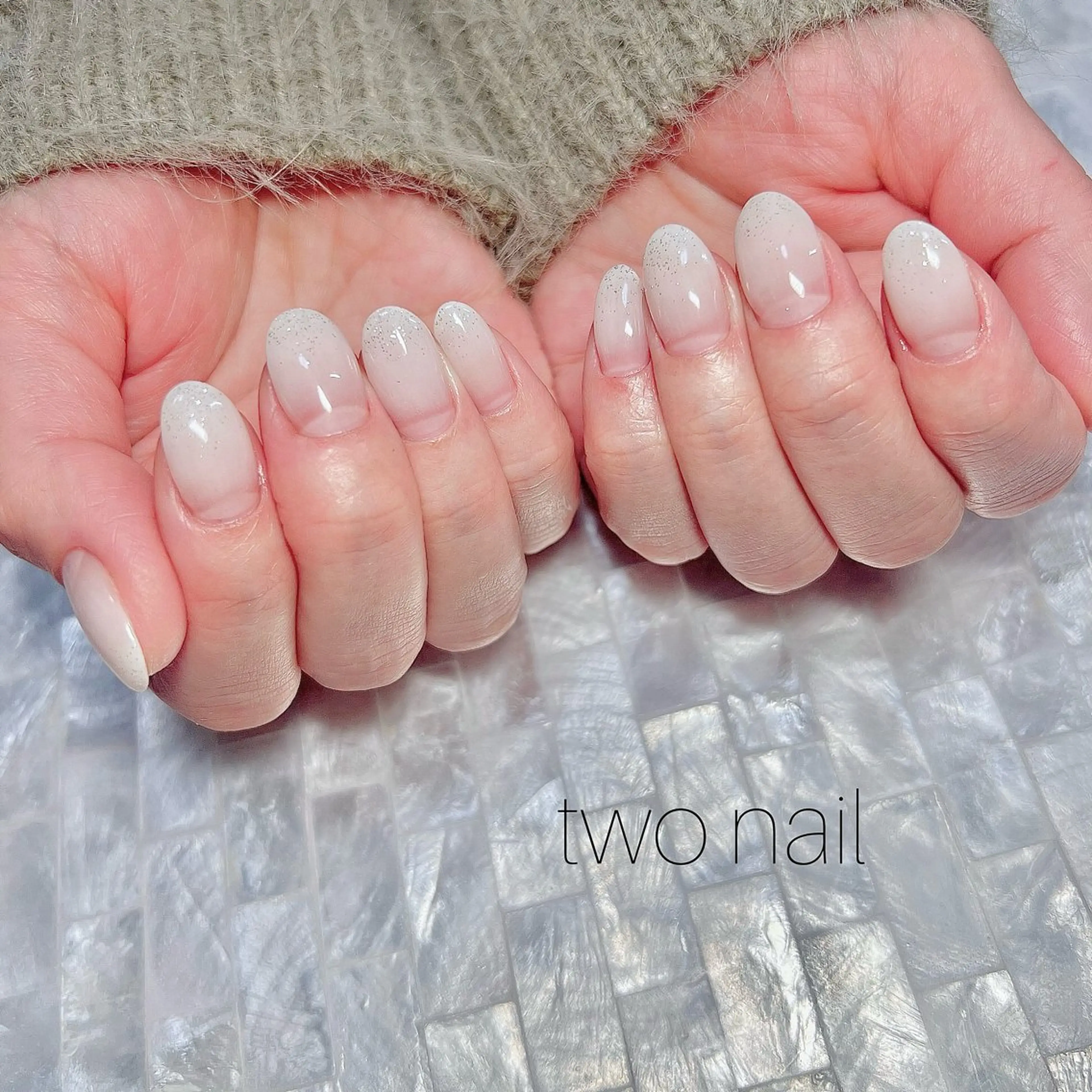 ネイル ネイルチップ ホワイト ハンドネイル two nailのネイルデザイン