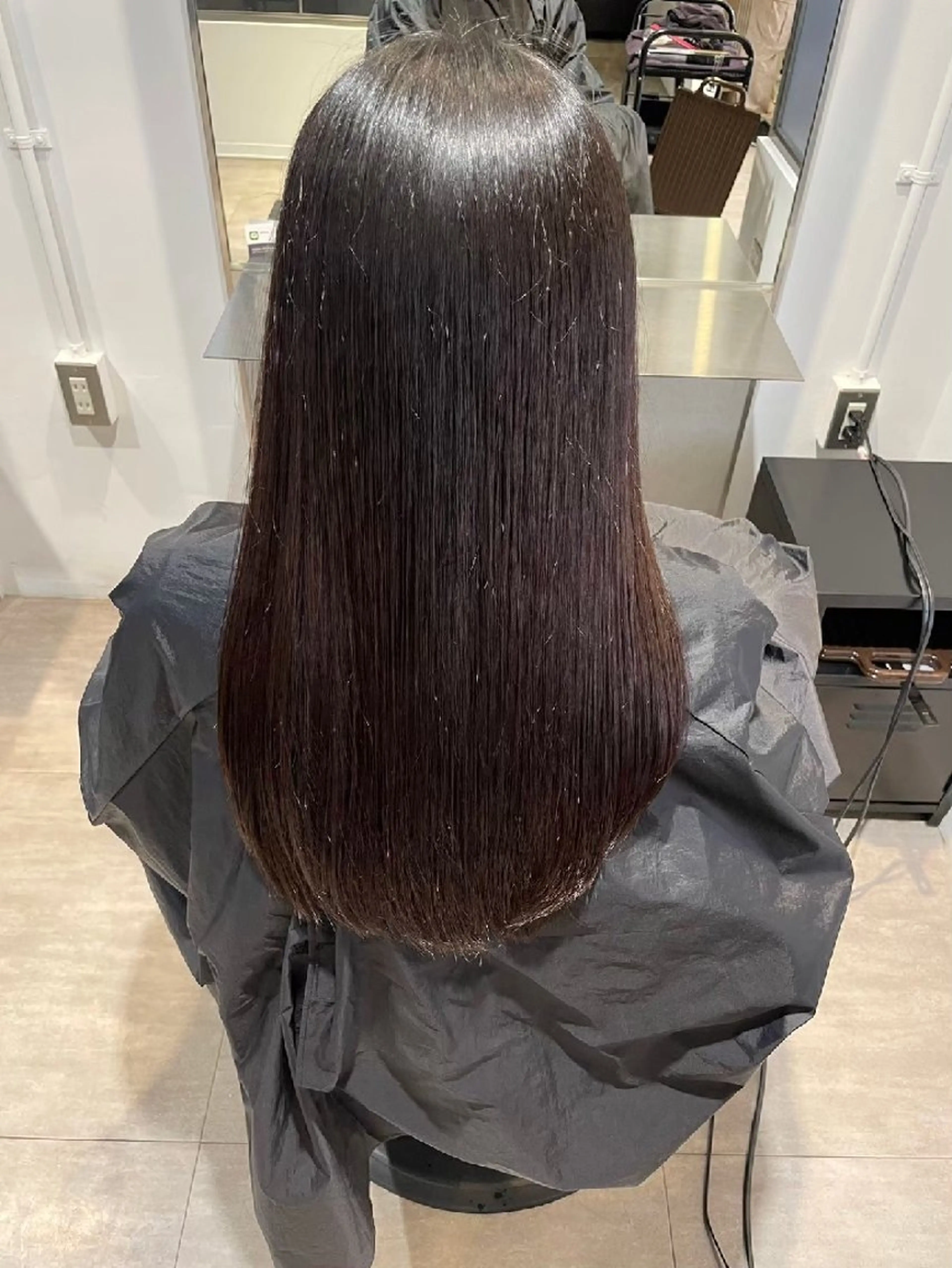 セミロング 美髪✨LAKOLA  池袋✨のヘアスタイル