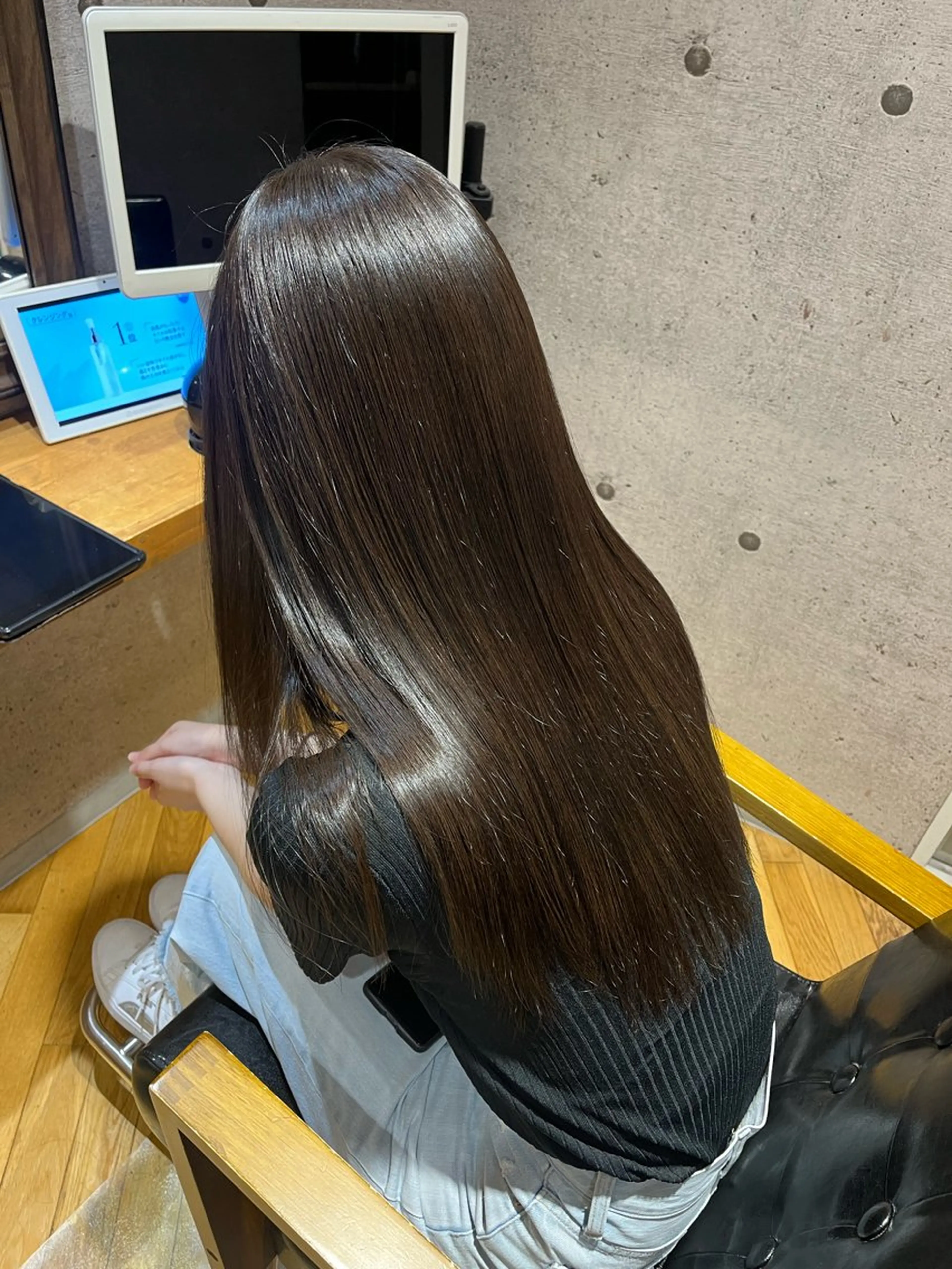 カラー rina 🤍のヘアスタイル