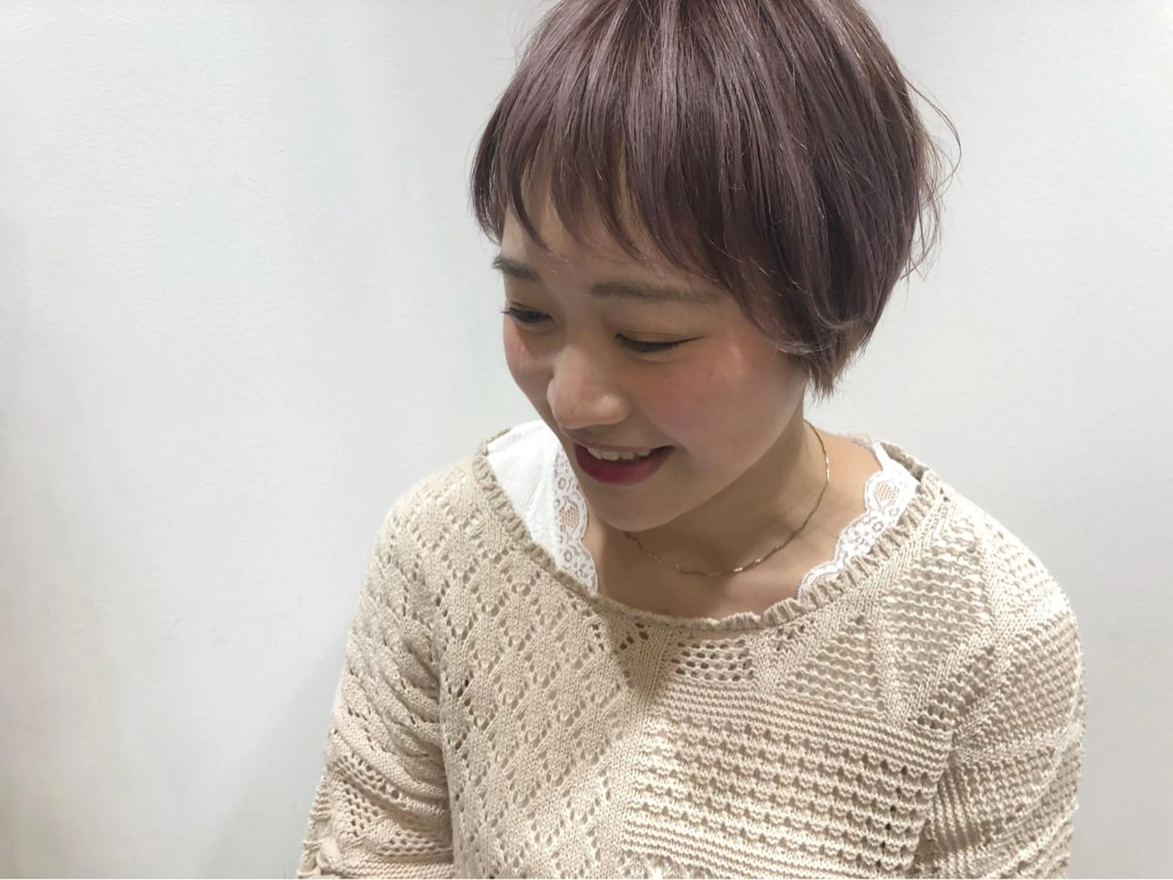 ショート カラー ピンクカラー シアーピンク ショートヘア カット ヘアカラー 江原 彩華のヘアスタイル