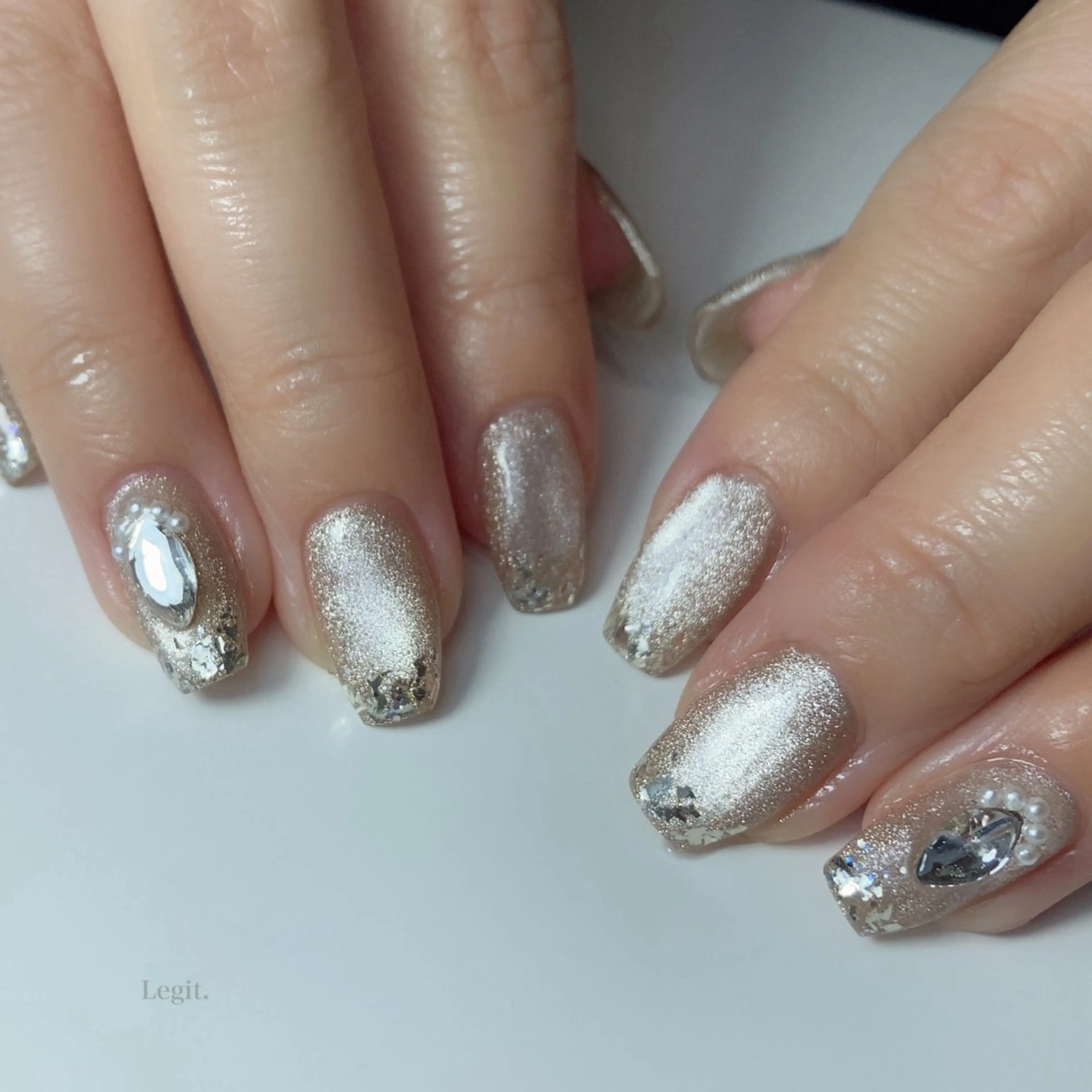 ネイル Legit nail salonのネイルデザイン