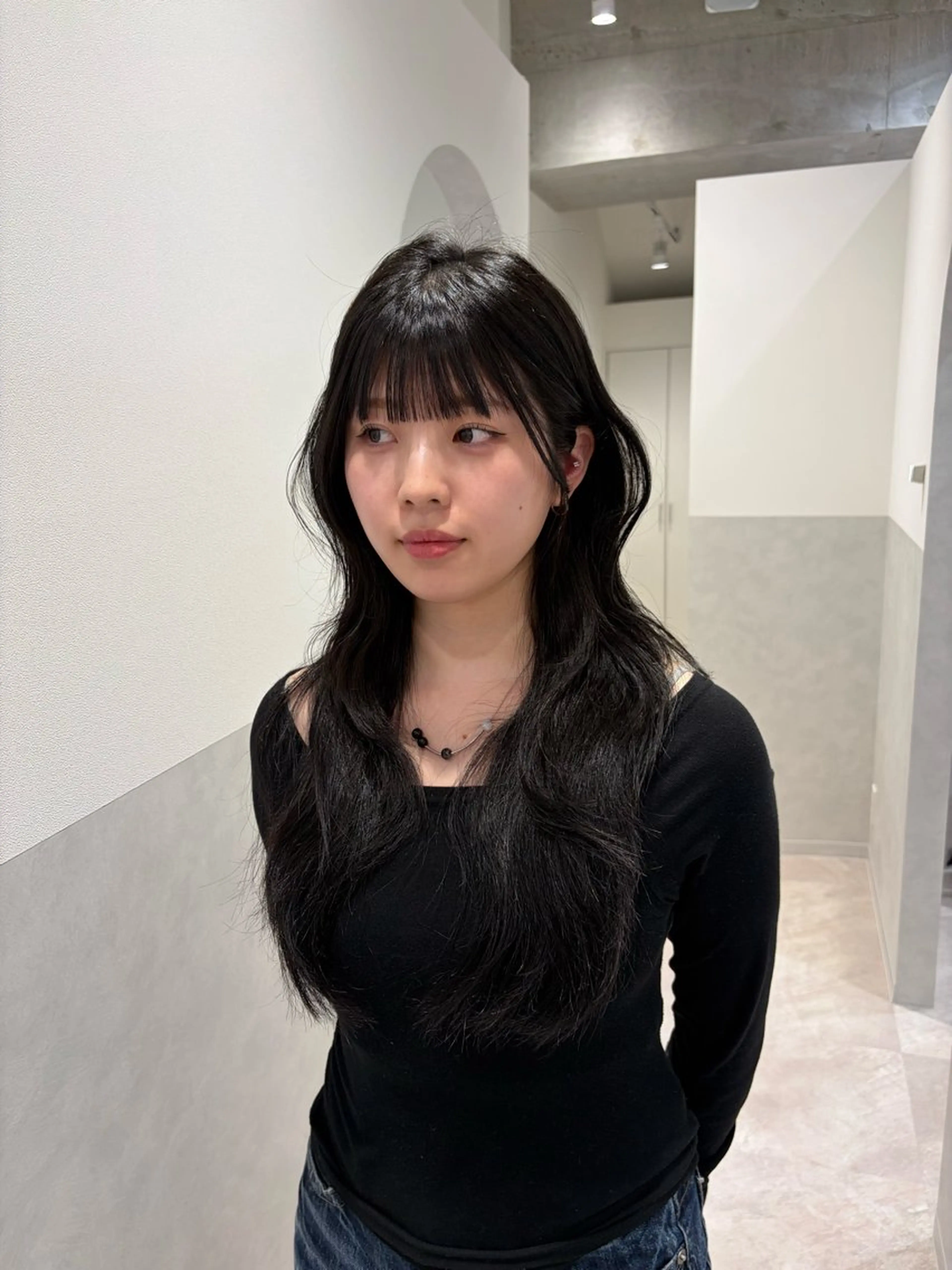 ロング レイヤーカット カット ヘアカラー トリートメント SALOWIN二子玉川South店所属・ヤスザトアヤノ ／レイヤー／オリーブのヘアスタイル