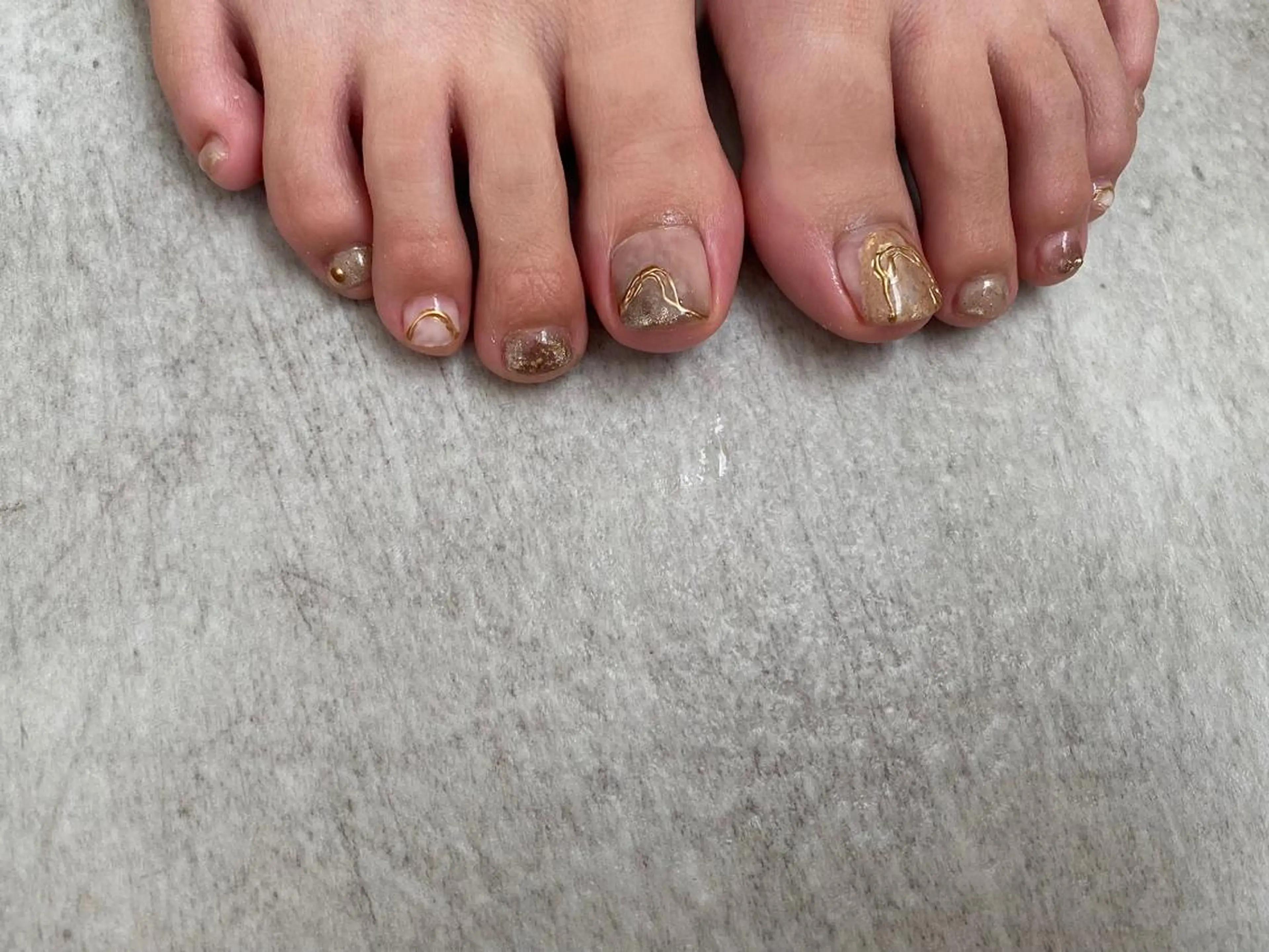 ネイル フットネイル and M. nailのネイルデザイン