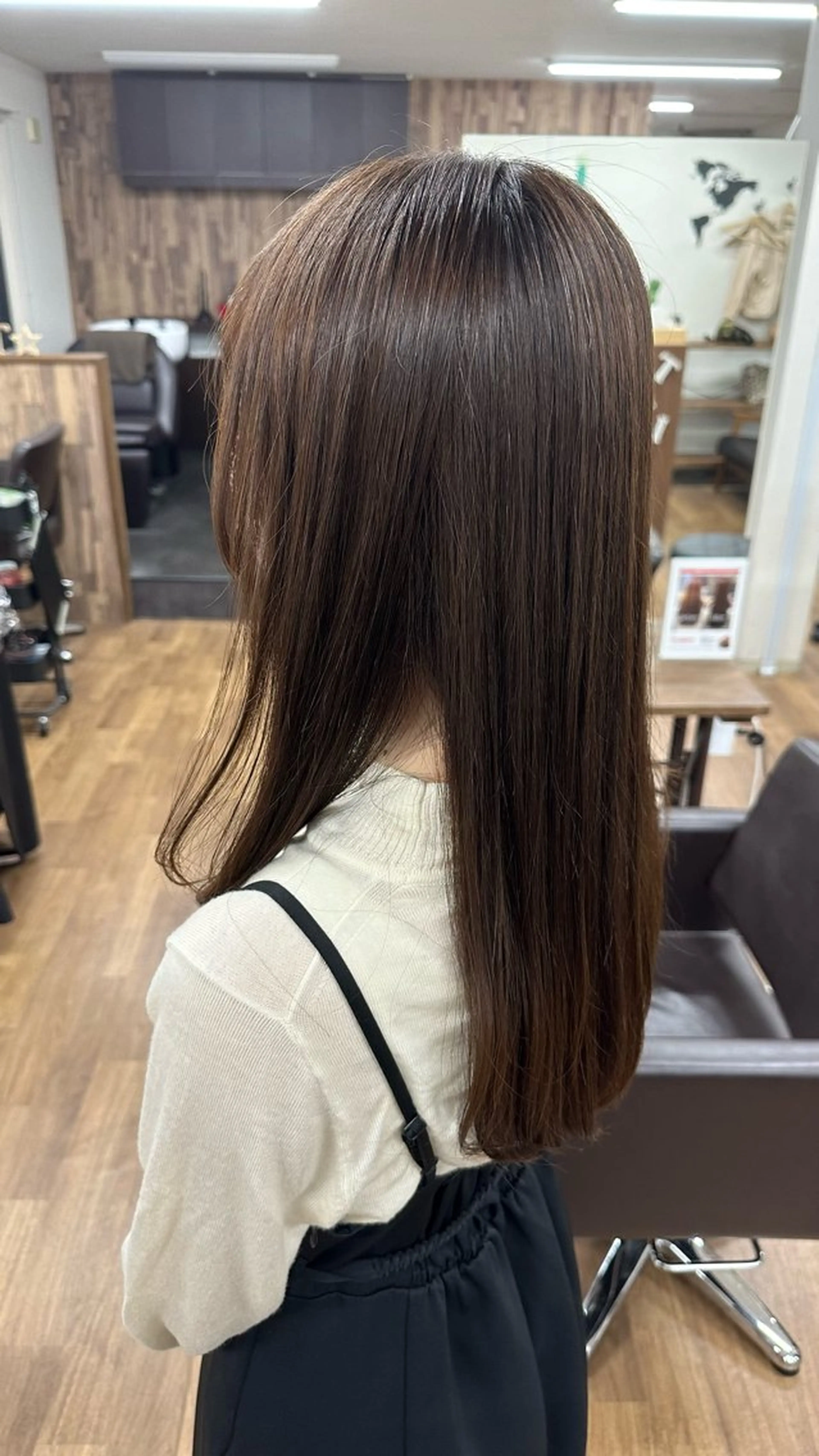 ロング パーマ 顔周りカット トリント蘇我所属・福島 ユウタのヘアスタイル