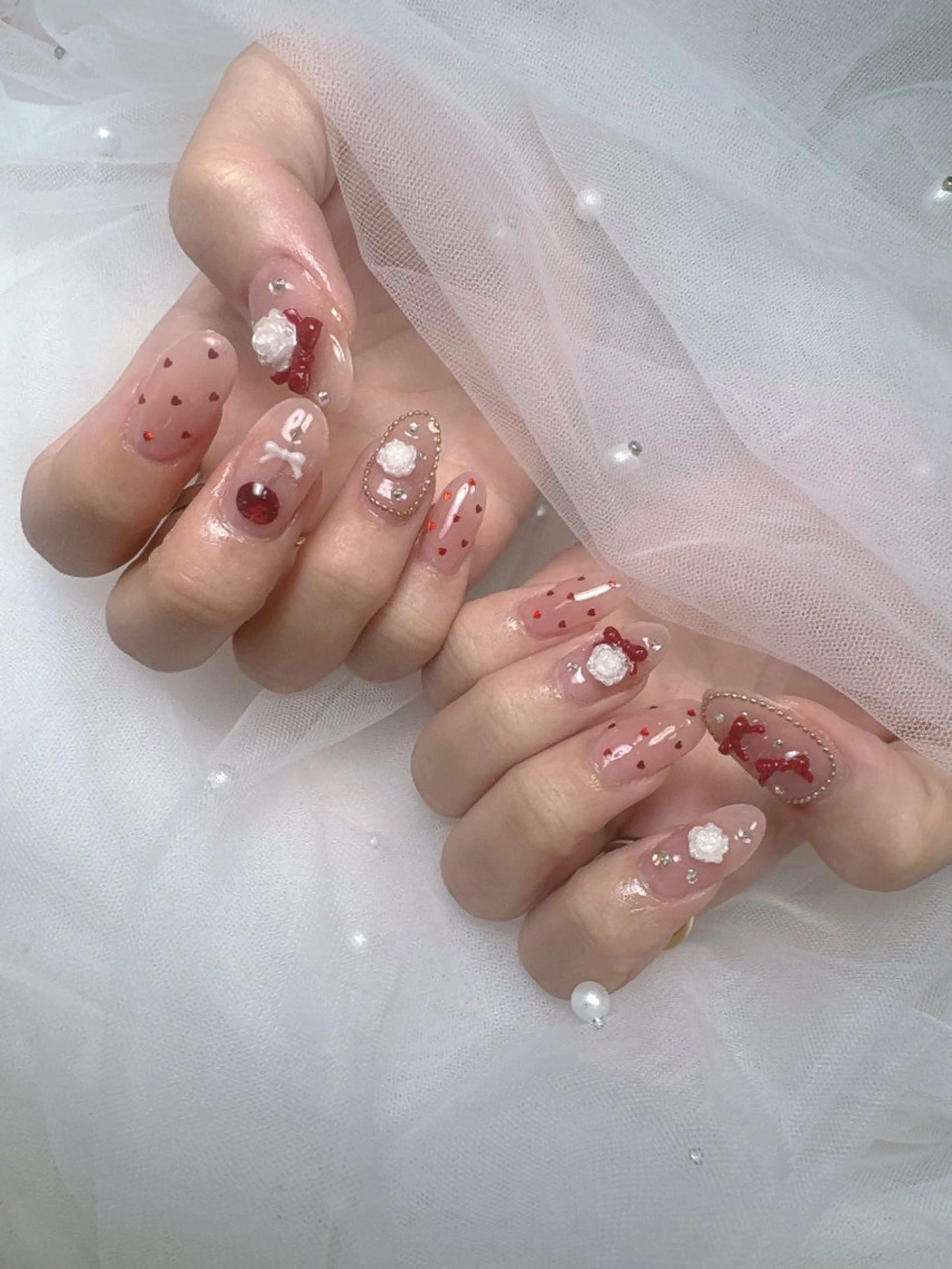 ネイル 持ち込み ハンドネイル Queeens nailのネイルデザイン