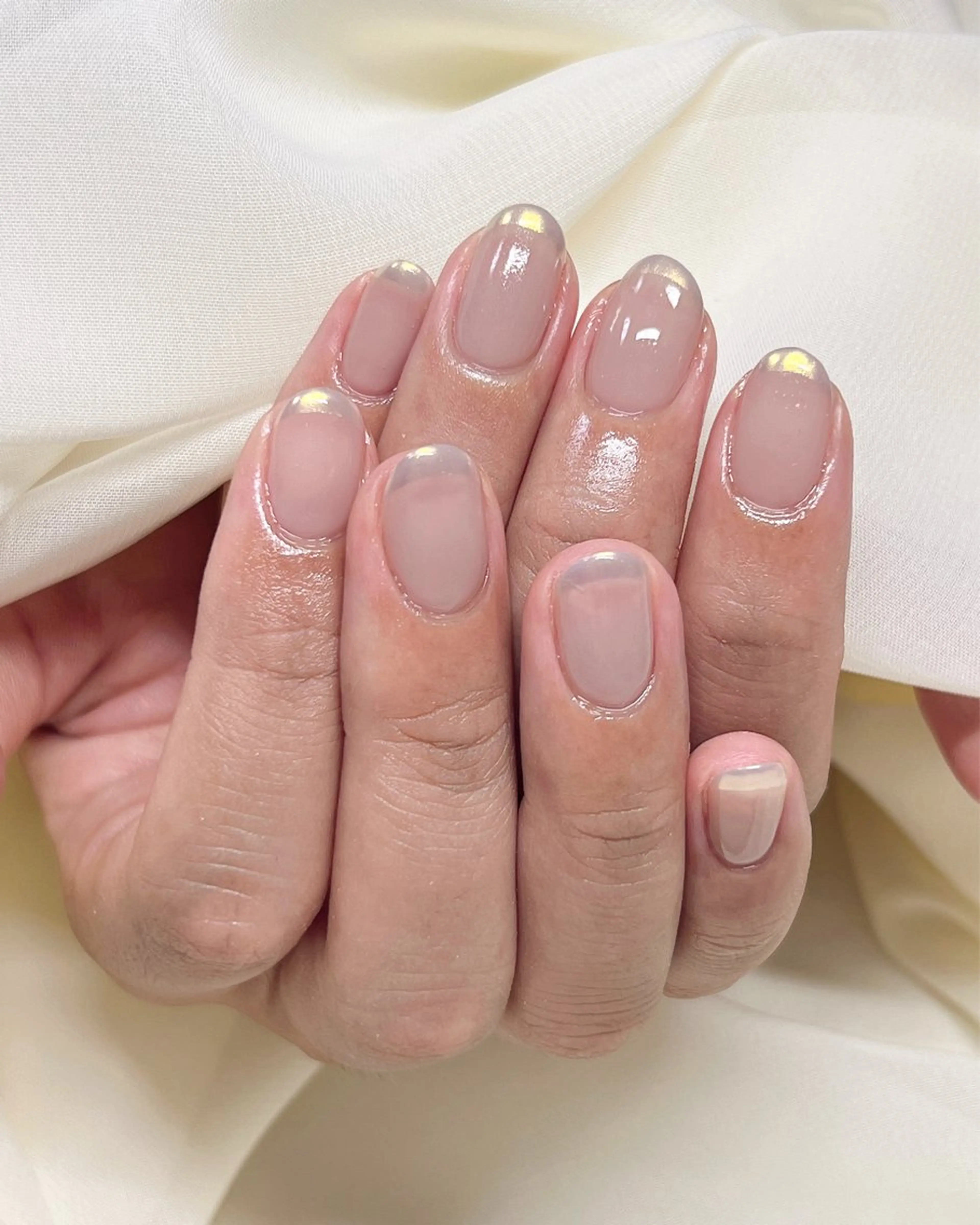 ネイル オーロラネイル フレンチネイル nail salon MUAのネイルデザイン