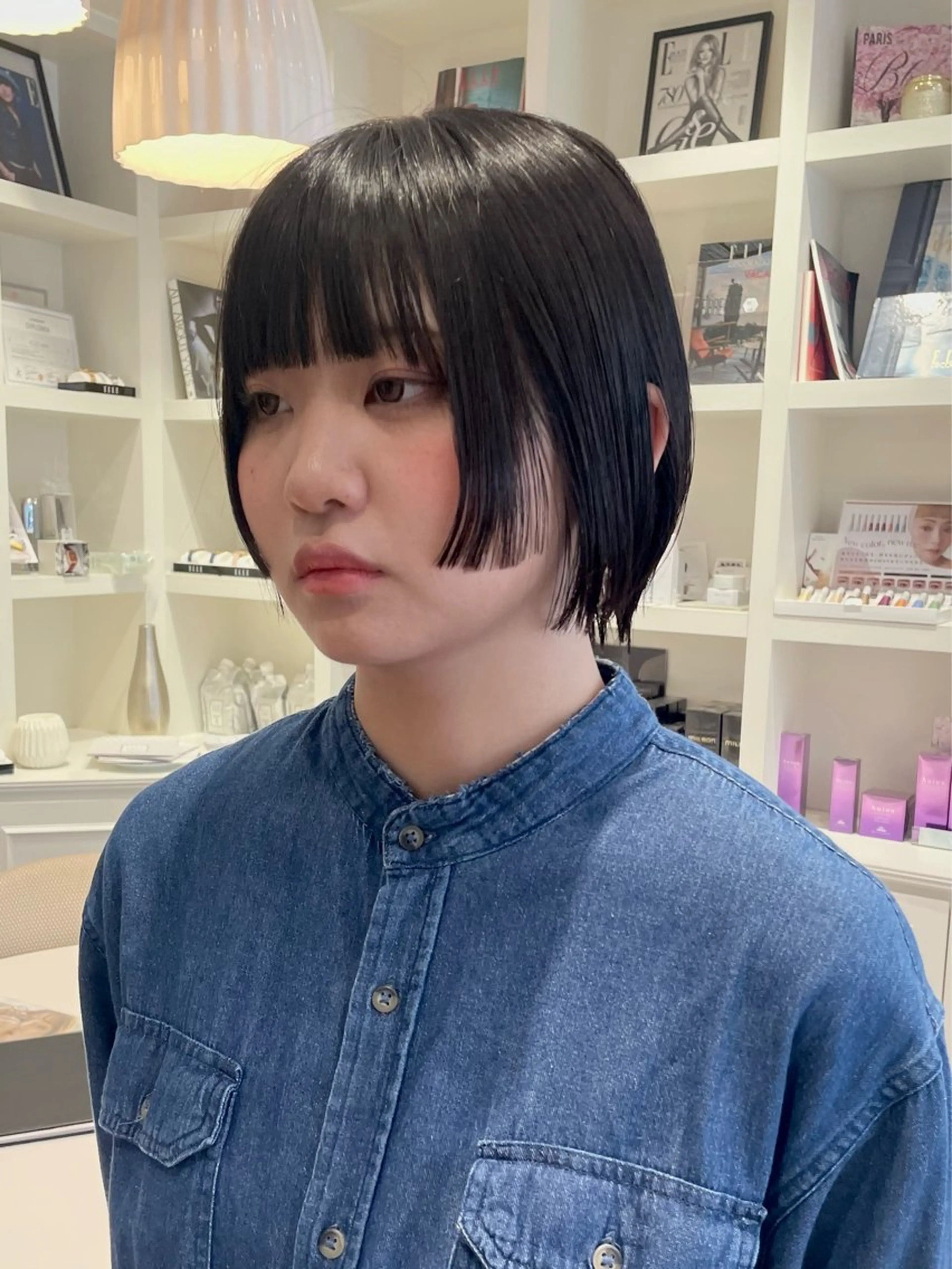 ショート カラー カット ヘアカラー ELLE salon サエのヘアスタイル