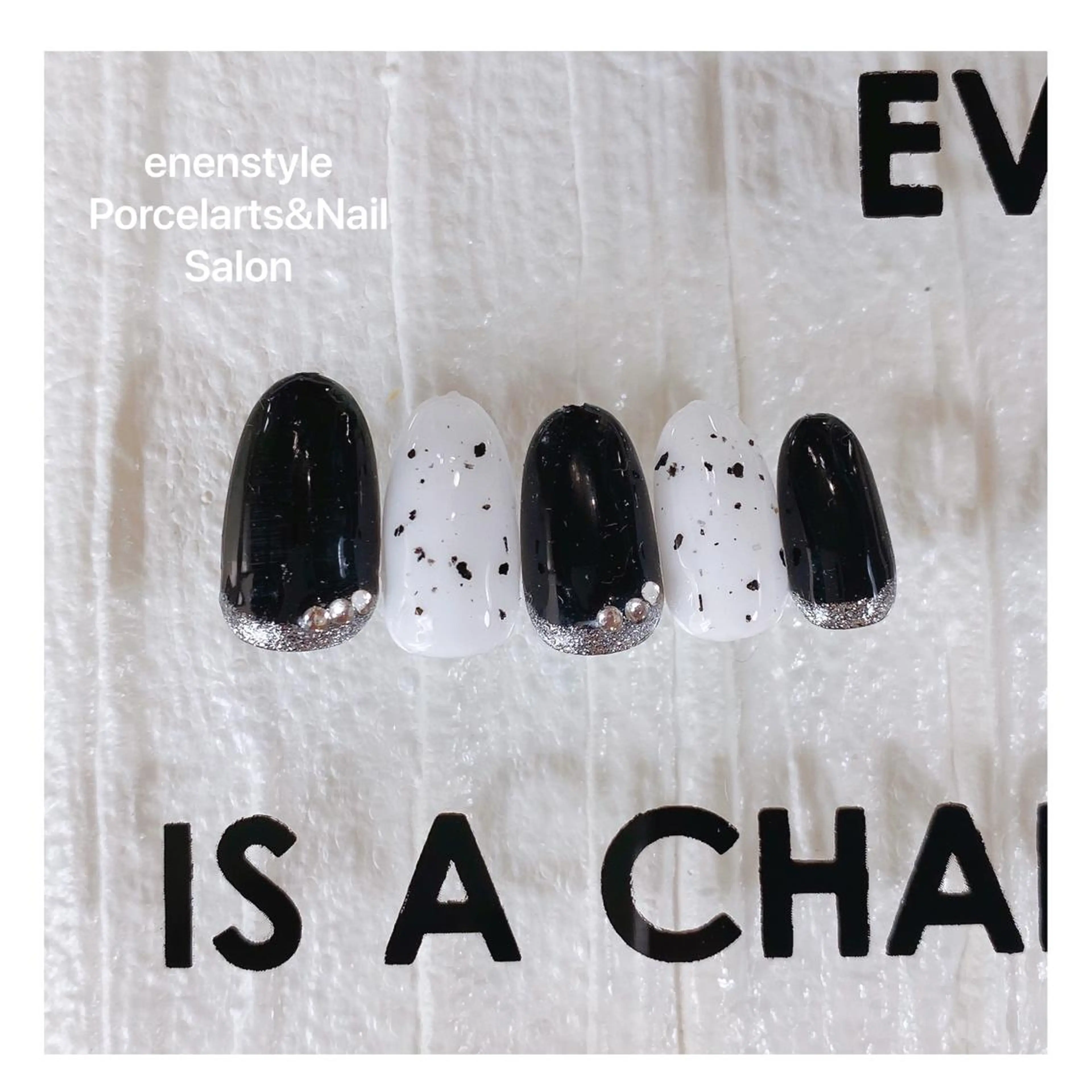 ミディアム ネイル 👑enen style👑のネイルデザイン