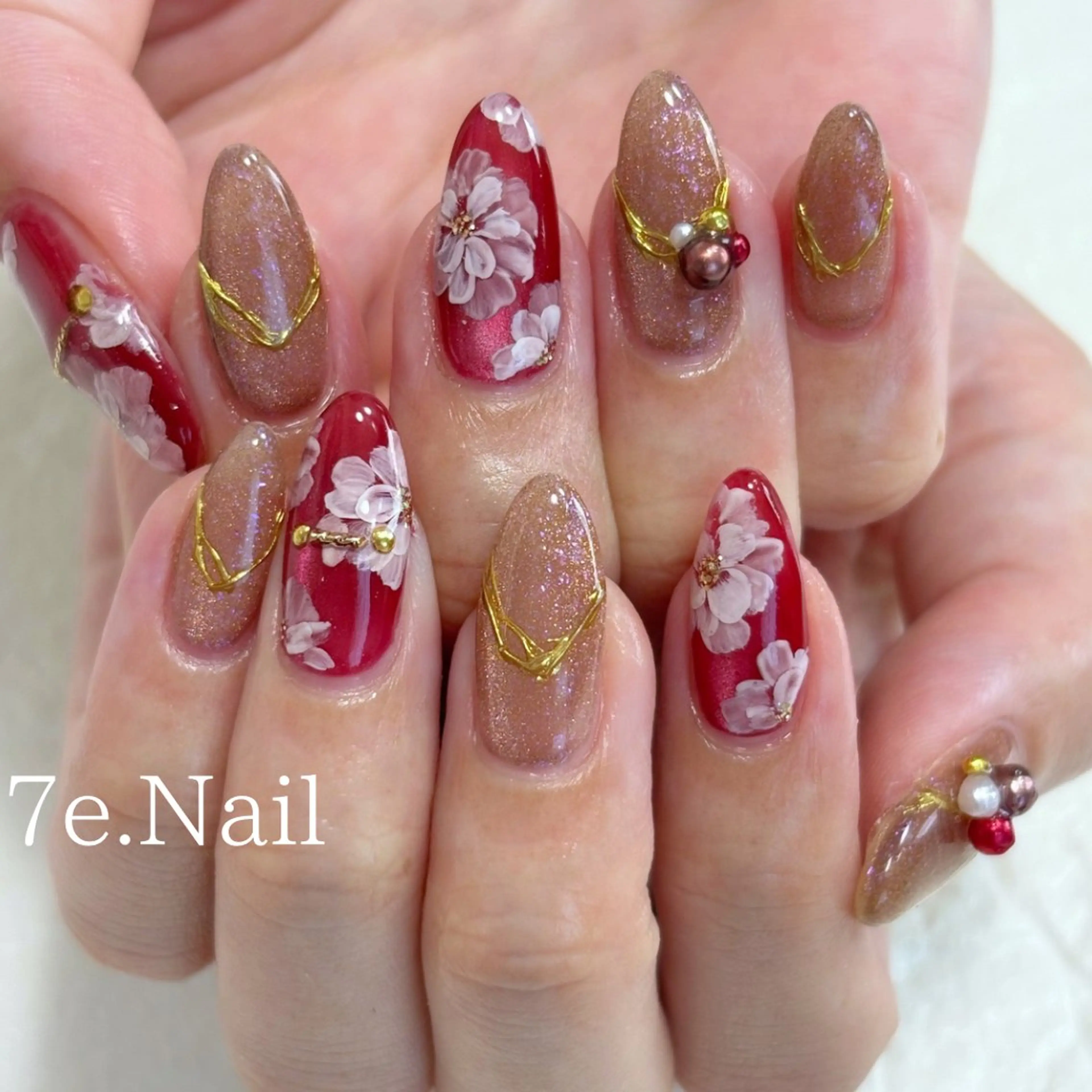 ネイル 7e. Nailのネイルデザイン