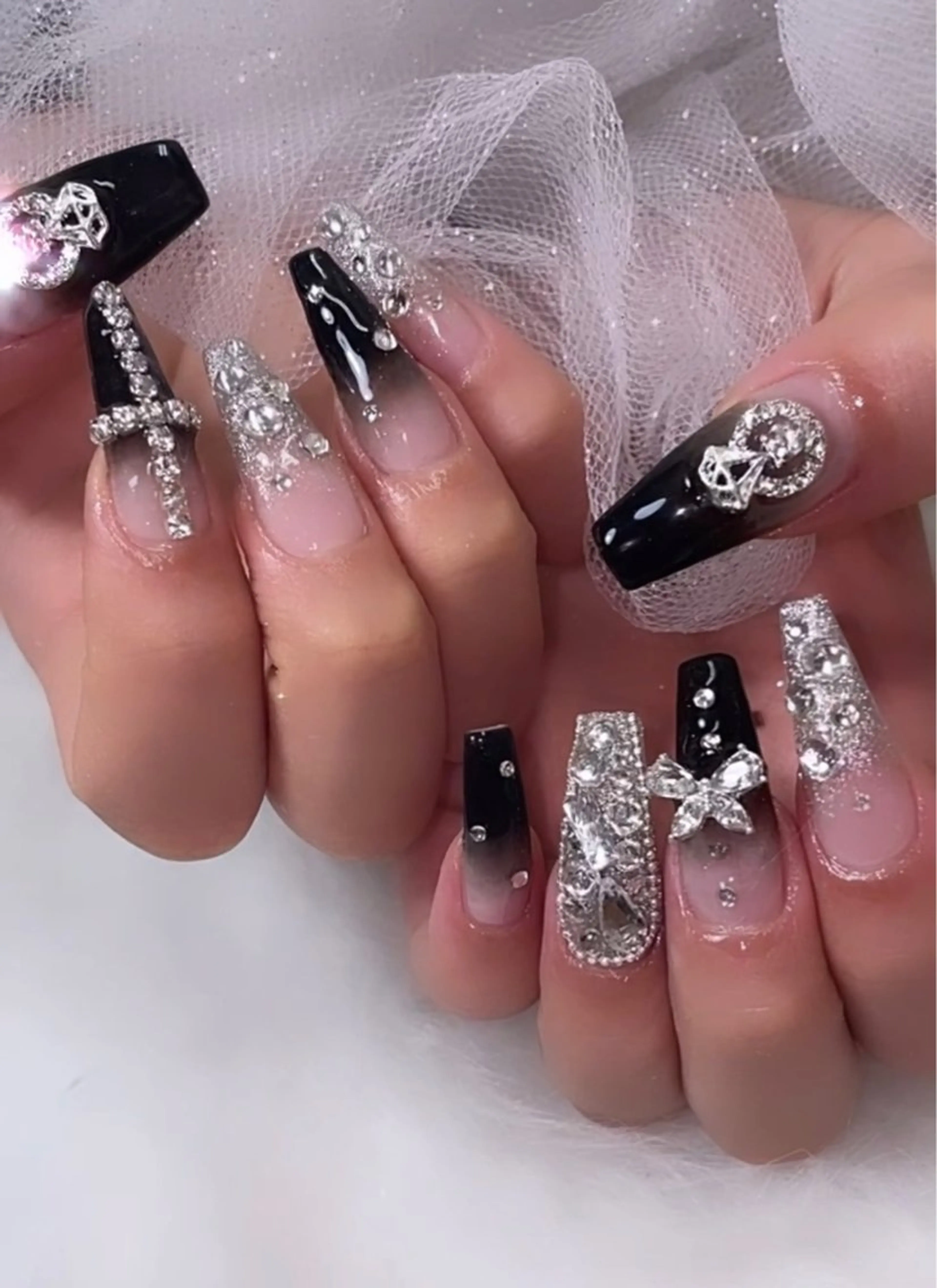 ネイル 高草木 桃香のネイルデザイン