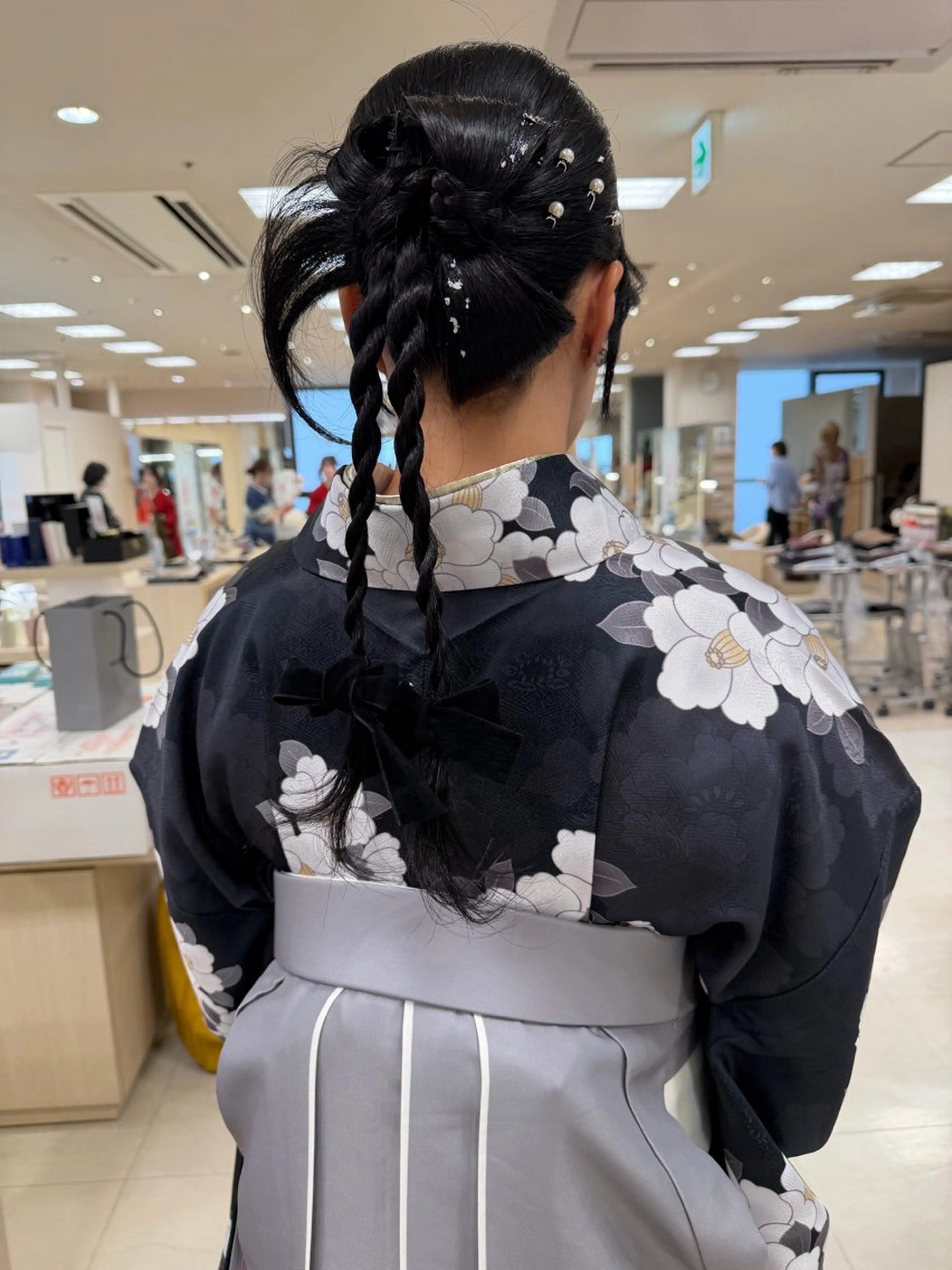 ロング ヘアアレンジ ヘアセット 盛れるレイヤーカット 得意🌹井上美沙のヘアスタイル