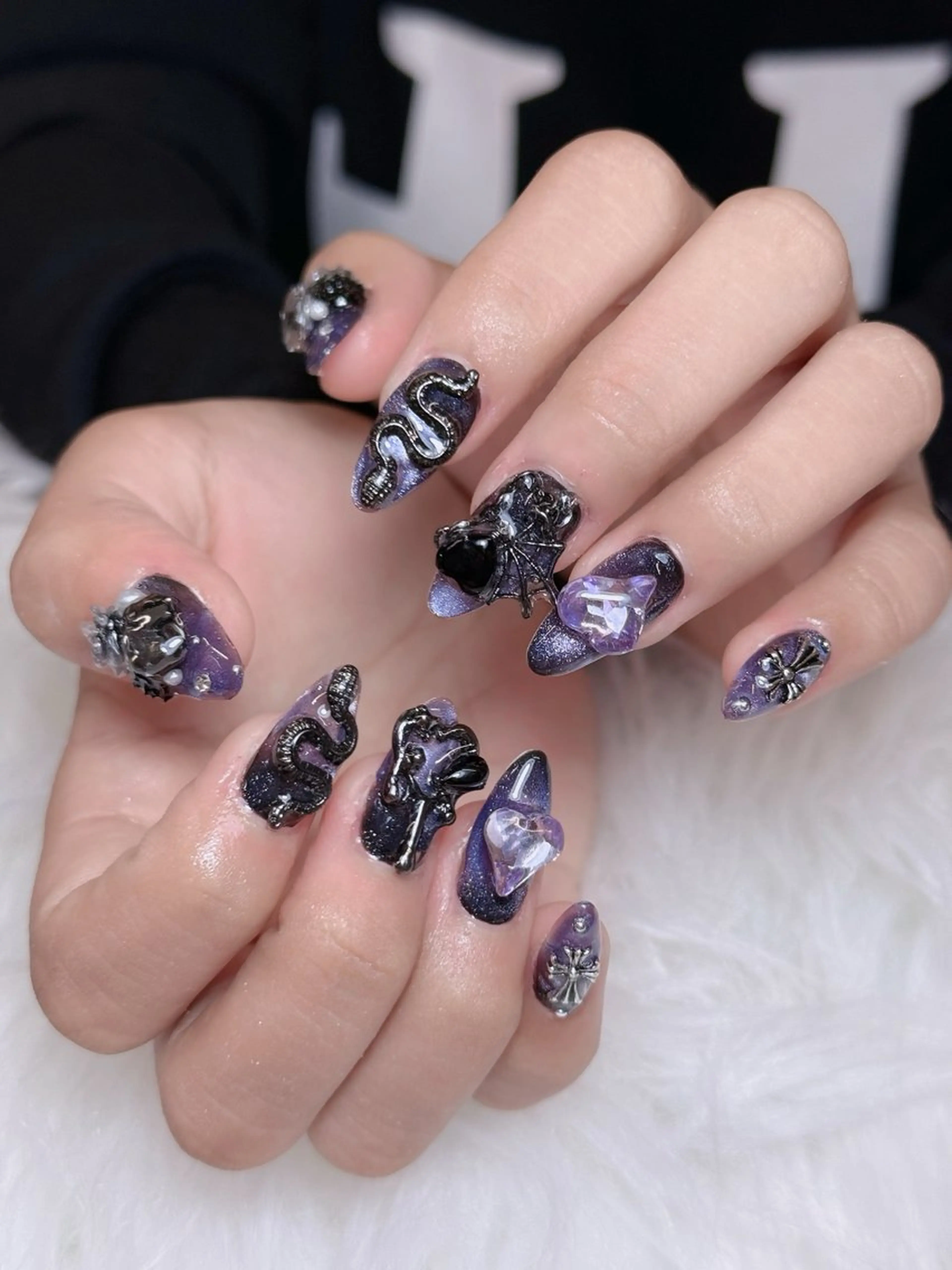 ネイル オーロラネイル チークネイル フットネイル フレンチネイル 韓国ネイル ハンドネイル Lumi Nailのネイルデザイン