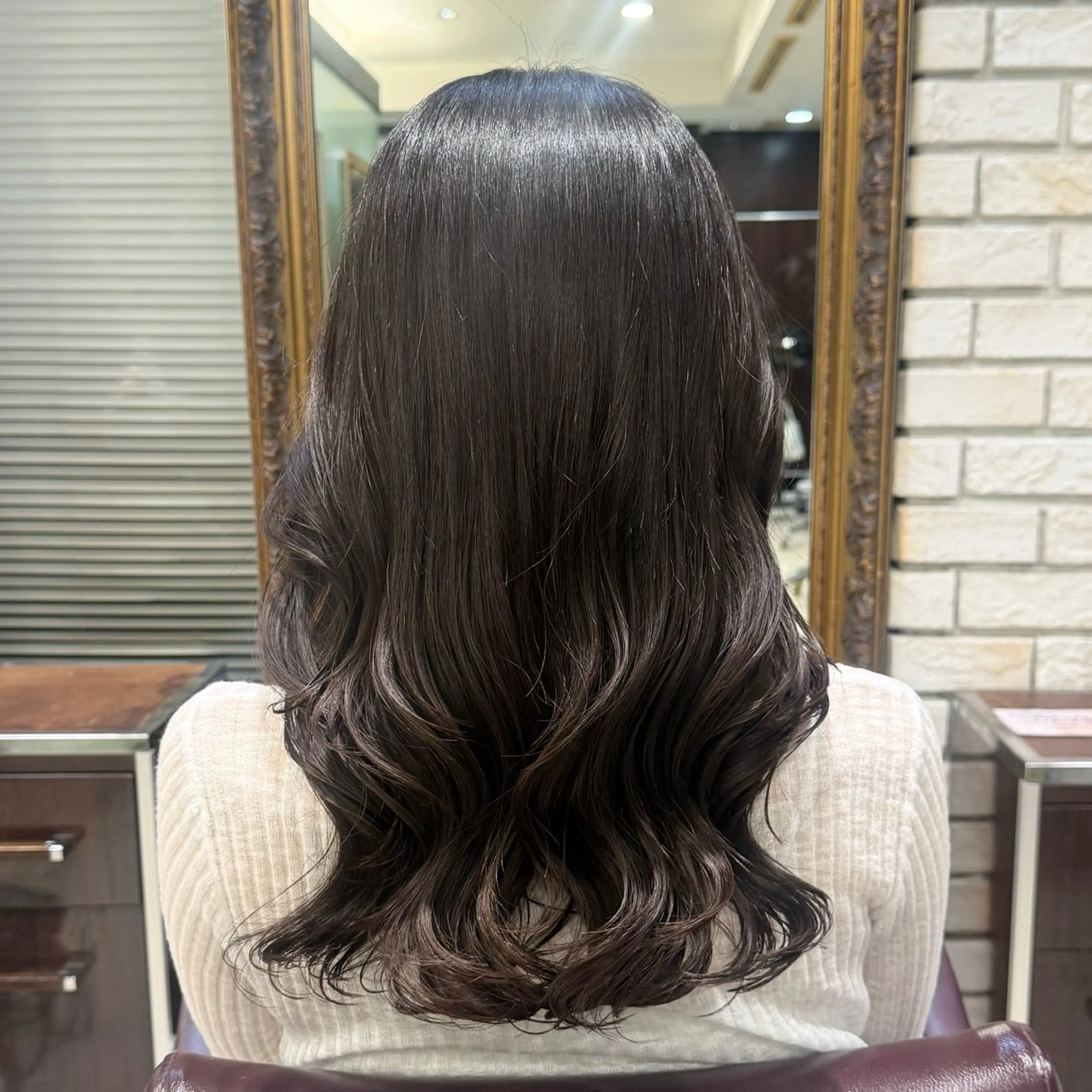 セミロング パーマ パーマ 韓国風パーマ🌿コテ 巻き風パーマ/るいのヘアスタイル