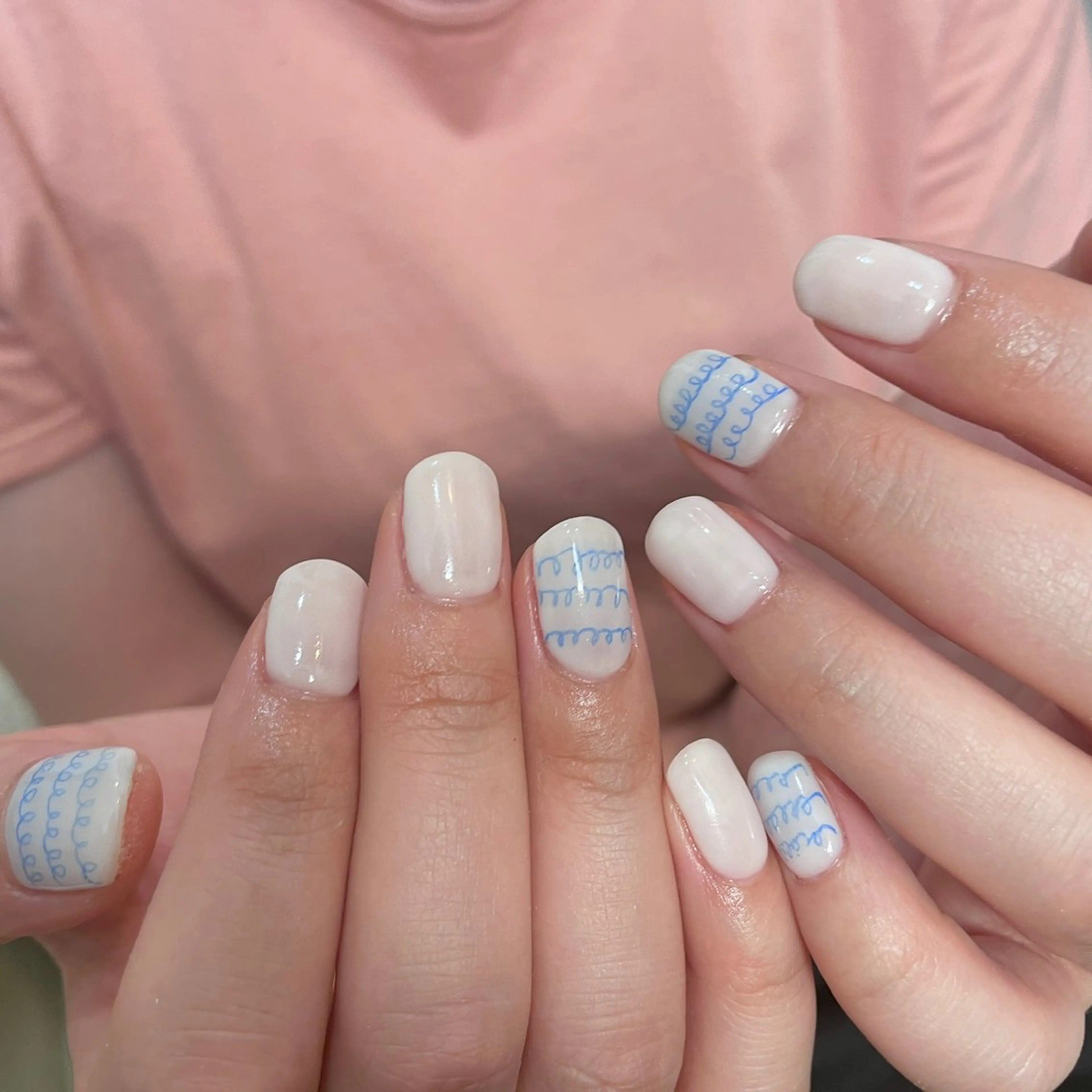 ネイル ドット ショートネイル シンプルネイル 夏ネイル ネイルチップ ハンドネイル acs.n所属・ネイル，耳つぼ 風間すみれのその他イメージ