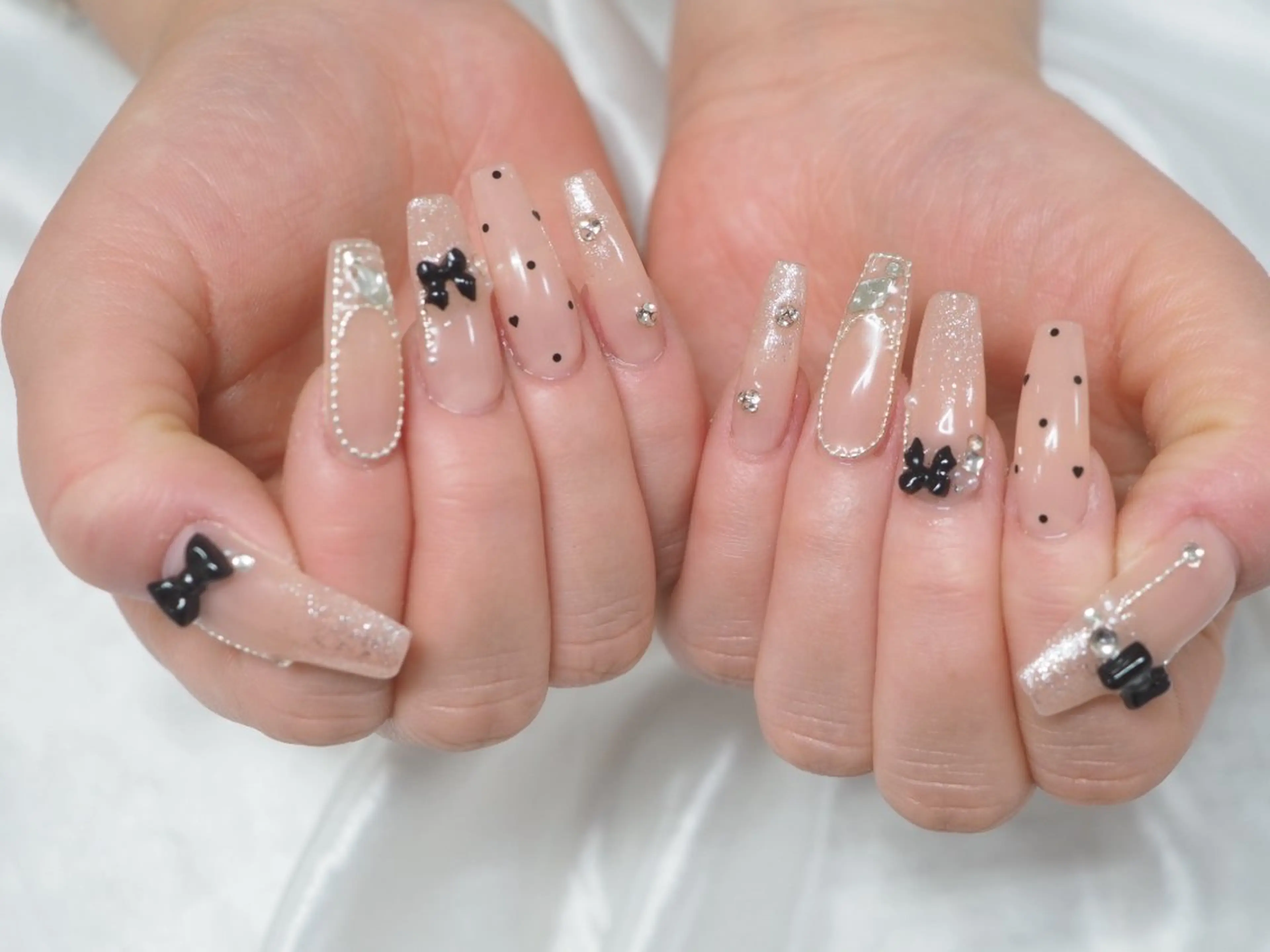 ネイル ハンドネイル 中江 彩芽のネイルデザイン