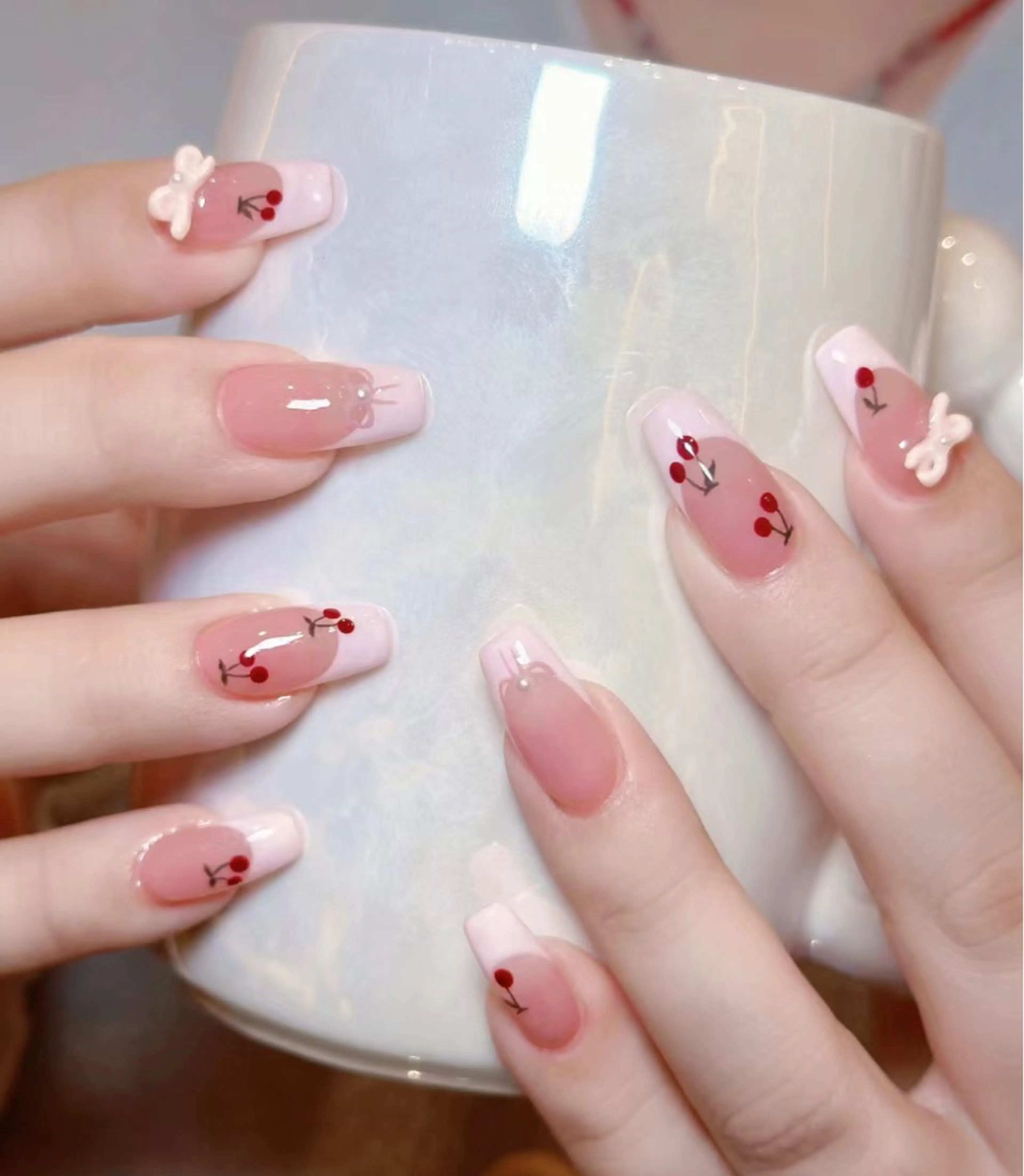 ネイル u1salon所属・ゆい ユイのネイルデザイン