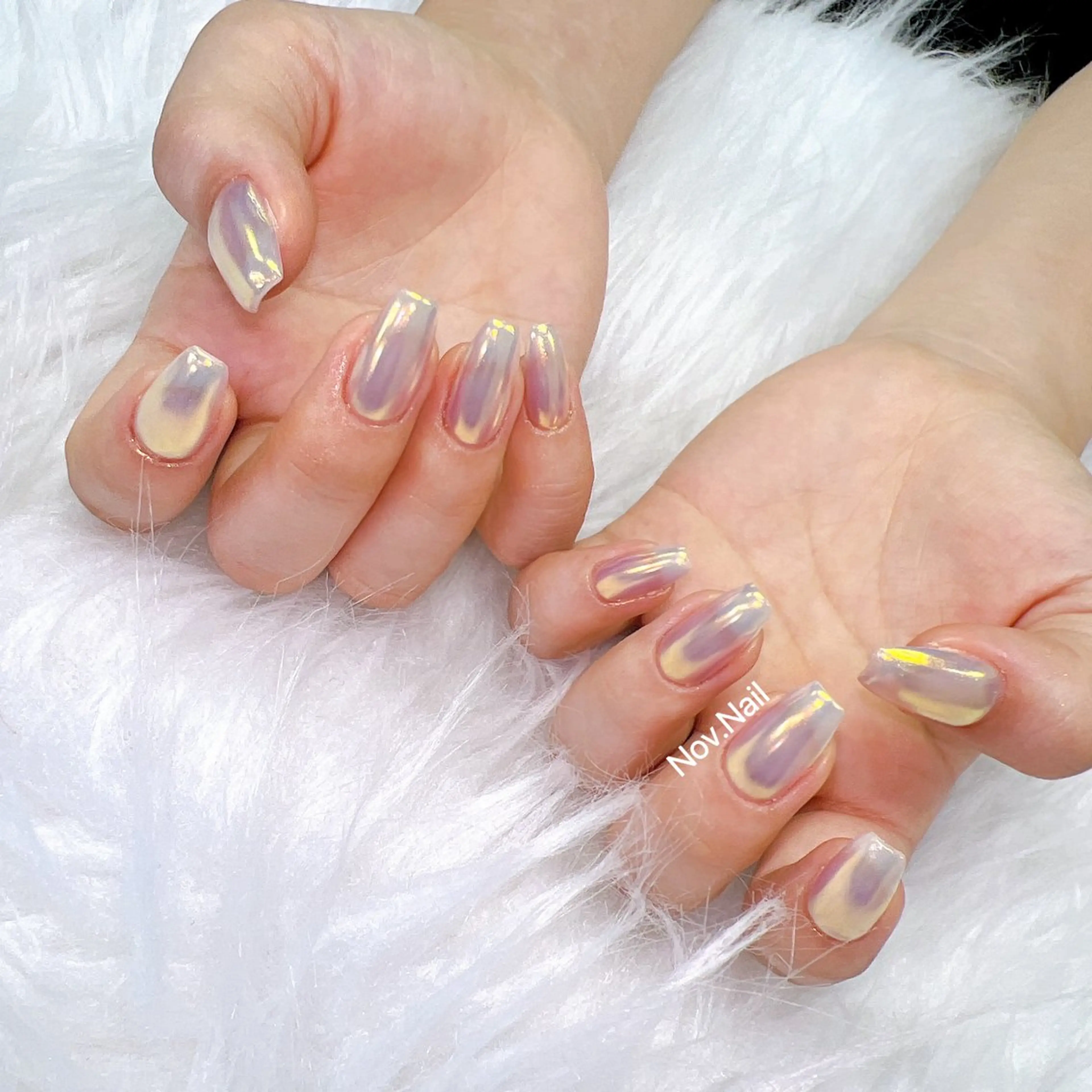 【🎀オーロラネイル🎀】ベース色💅🏻1色無料🥳の写真