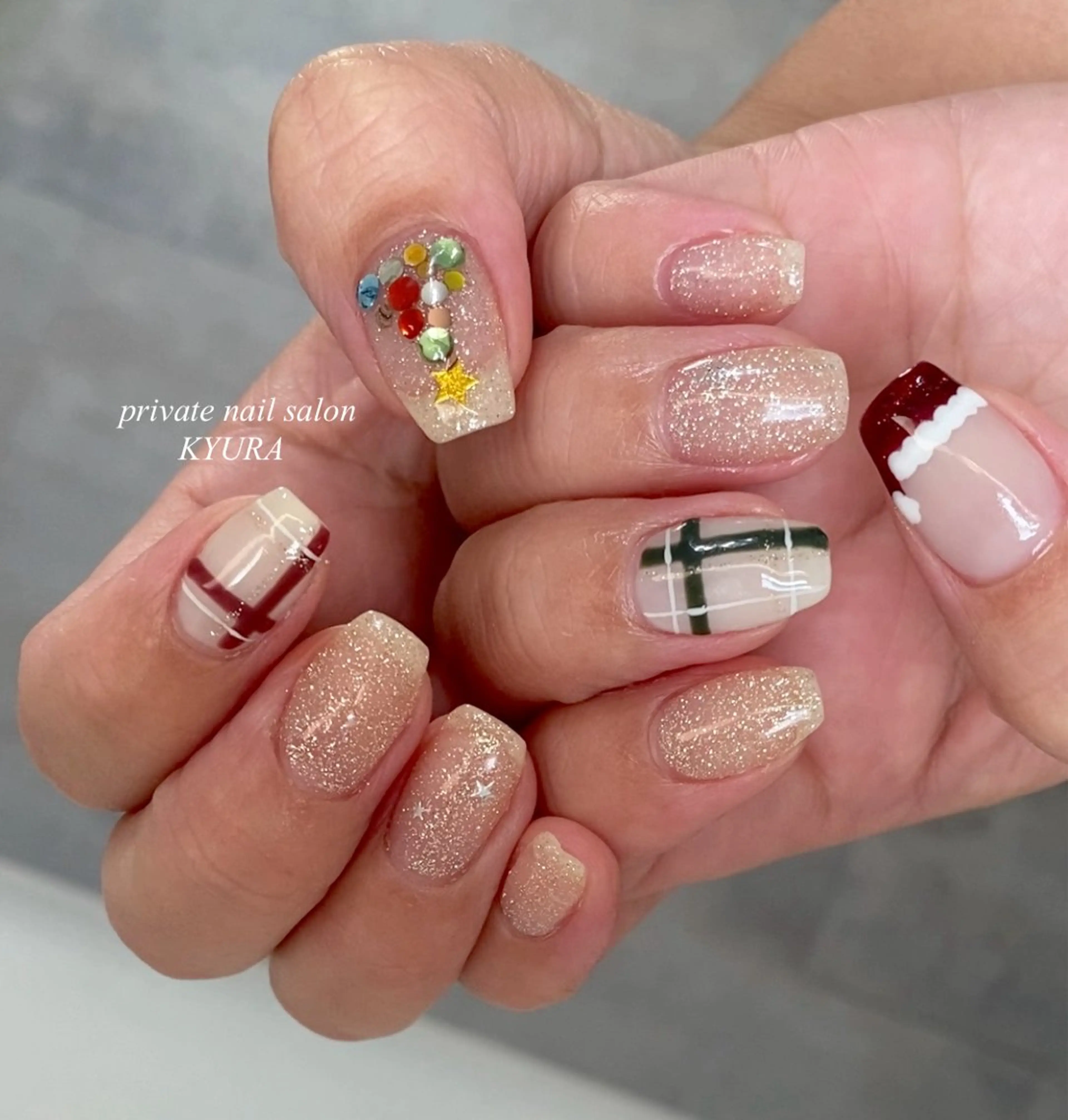 ネイル 冬ネイル クリスマス 大東市ネイルサロン 【KYURA】ｷｭﾗのネイルデザイン