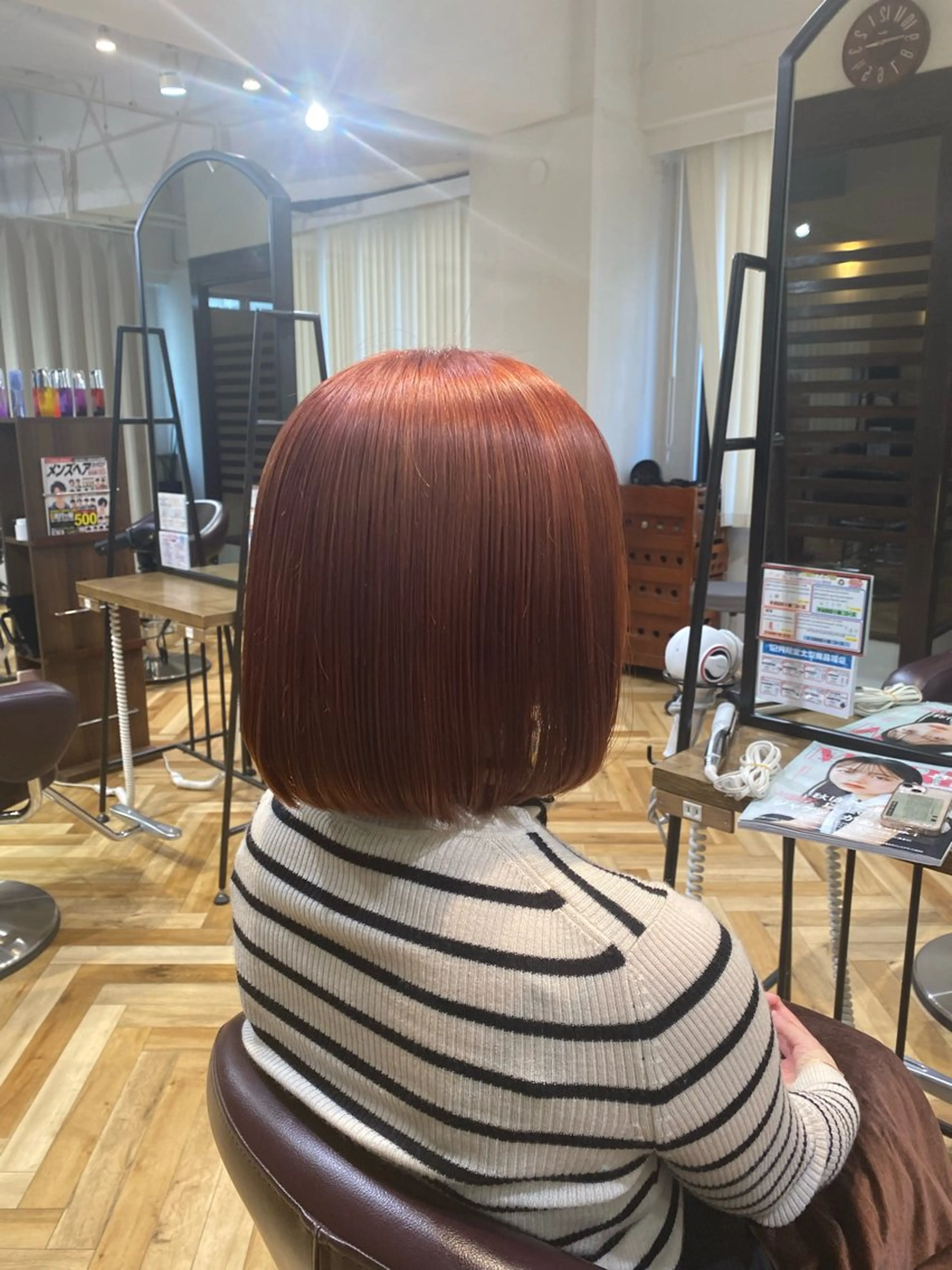 ショート カラー ヘアカラー 韓国ヘア AINA🐱のヘアスタイル