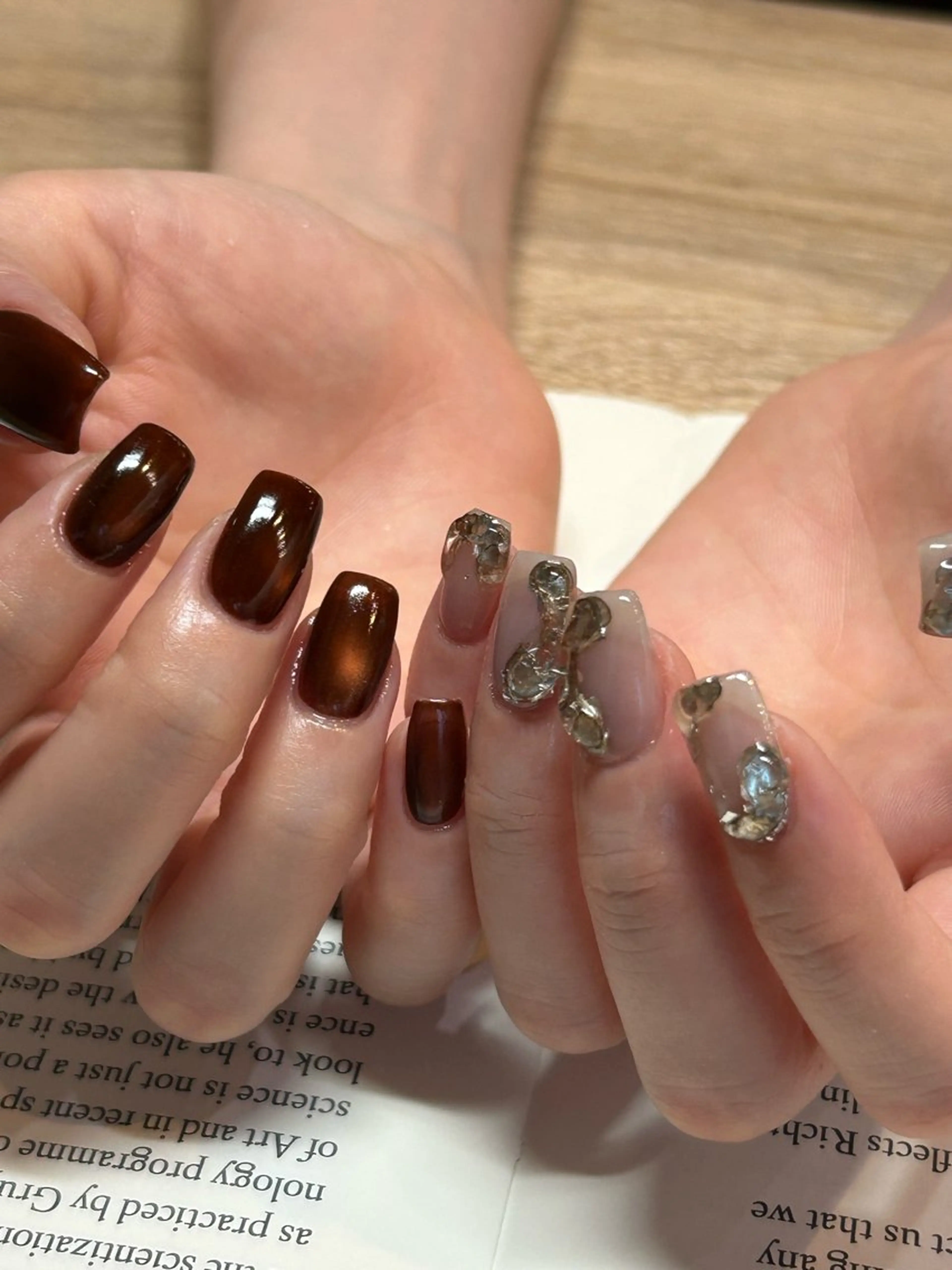 ネイル マグネットネイル ぷっくりネイル Nail salon Relum所属・松下 桃子のネイルデザイン