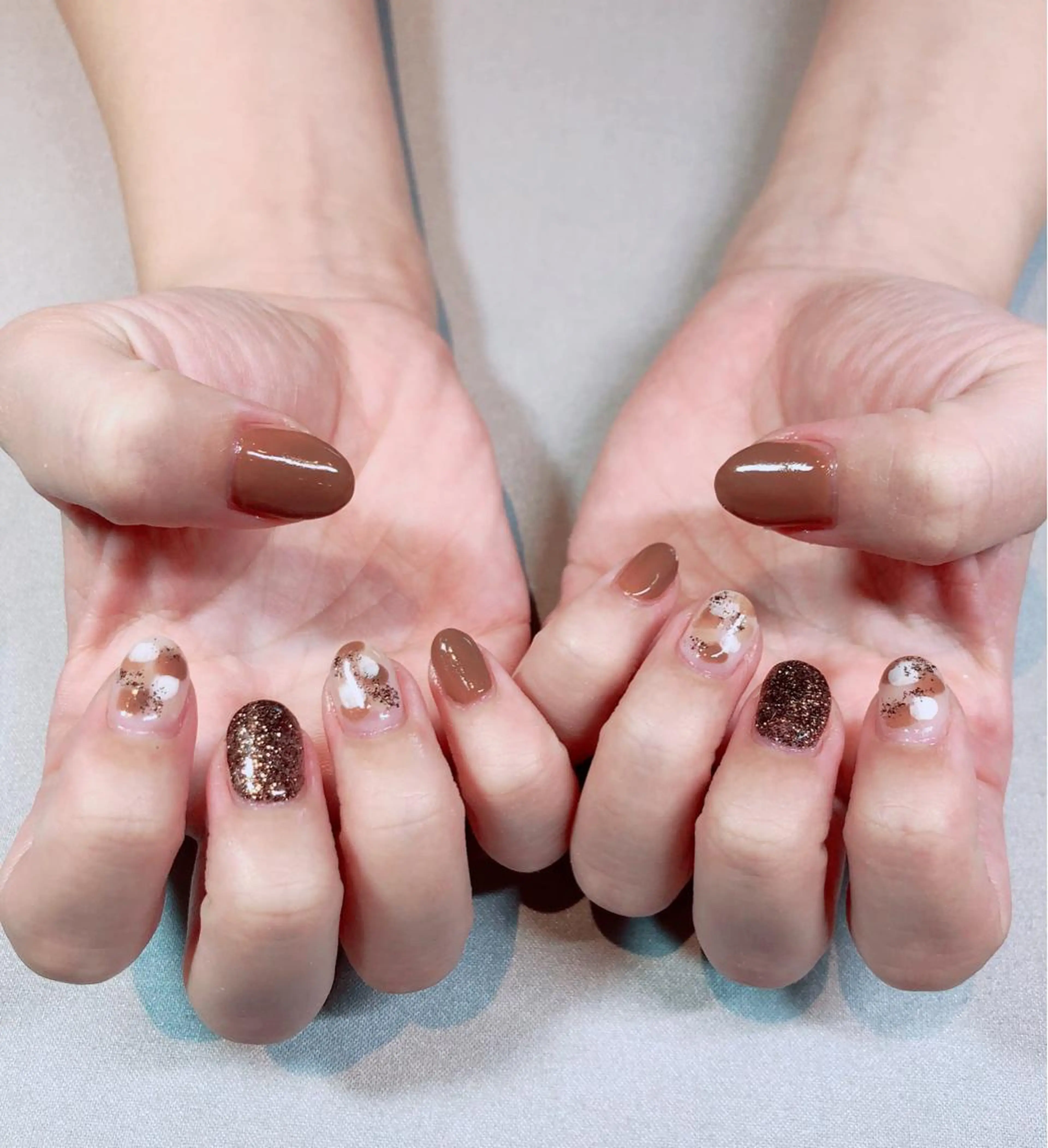 ネイル iiloo aromaworksのネイルデザイン