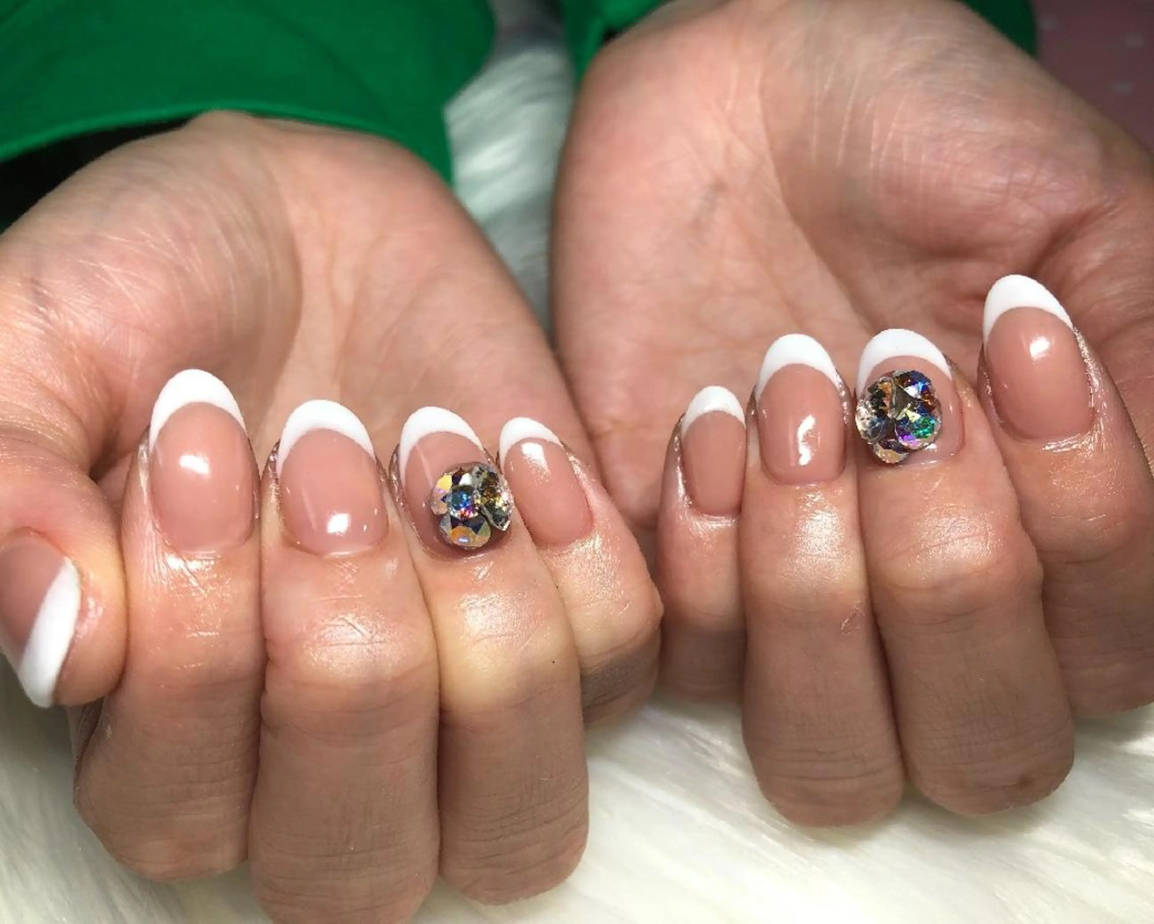 ネイル フレンチネイル ジェルネイル 齋藤 あゆみのネイルデザイン