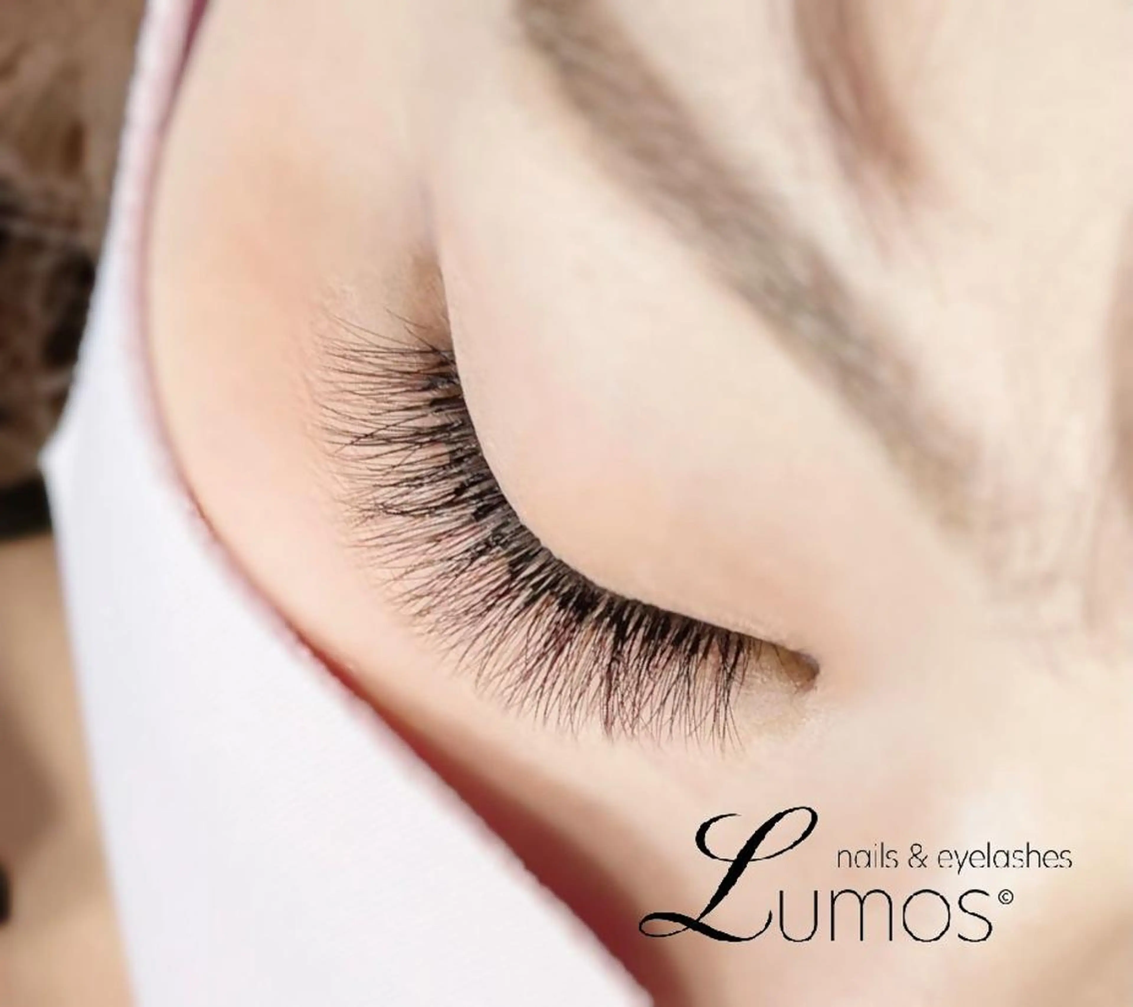 マツエク・マツパ ボリュームラッシュ マツエク Lumos nail&eyelash所属・Lumos Ayakaのマツエク・マツパデザイン