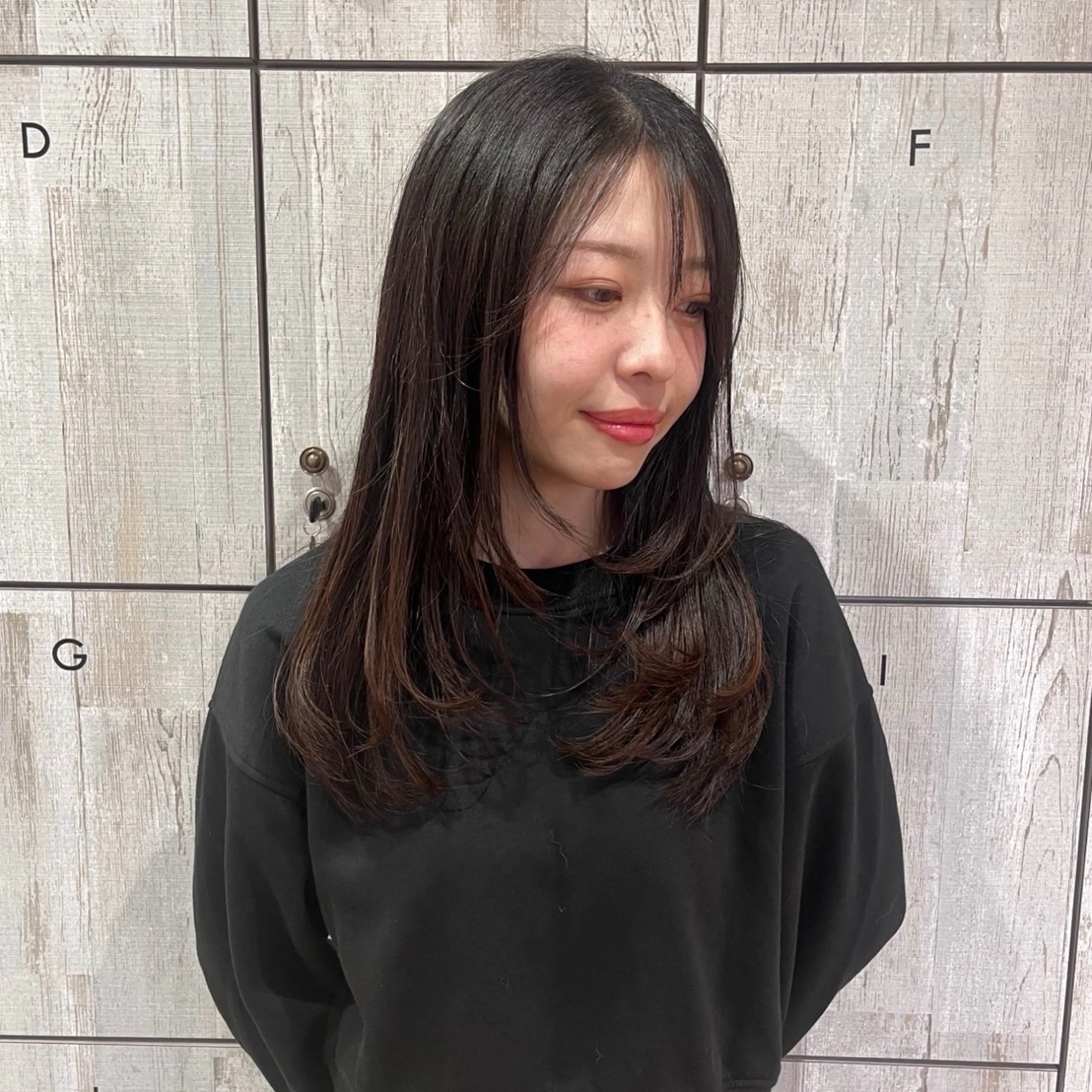 セミロング カラー 望愛/レイヤー/ハイ トーン/デザインのヘアスタイル